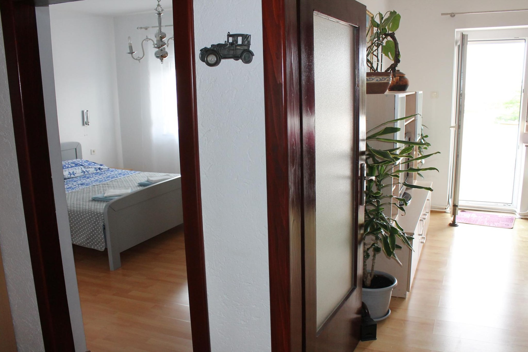 Serene Sea View Krk Apartment with Balcony - Two Bedroom Apartment with Sea View and Balcony-Binnen