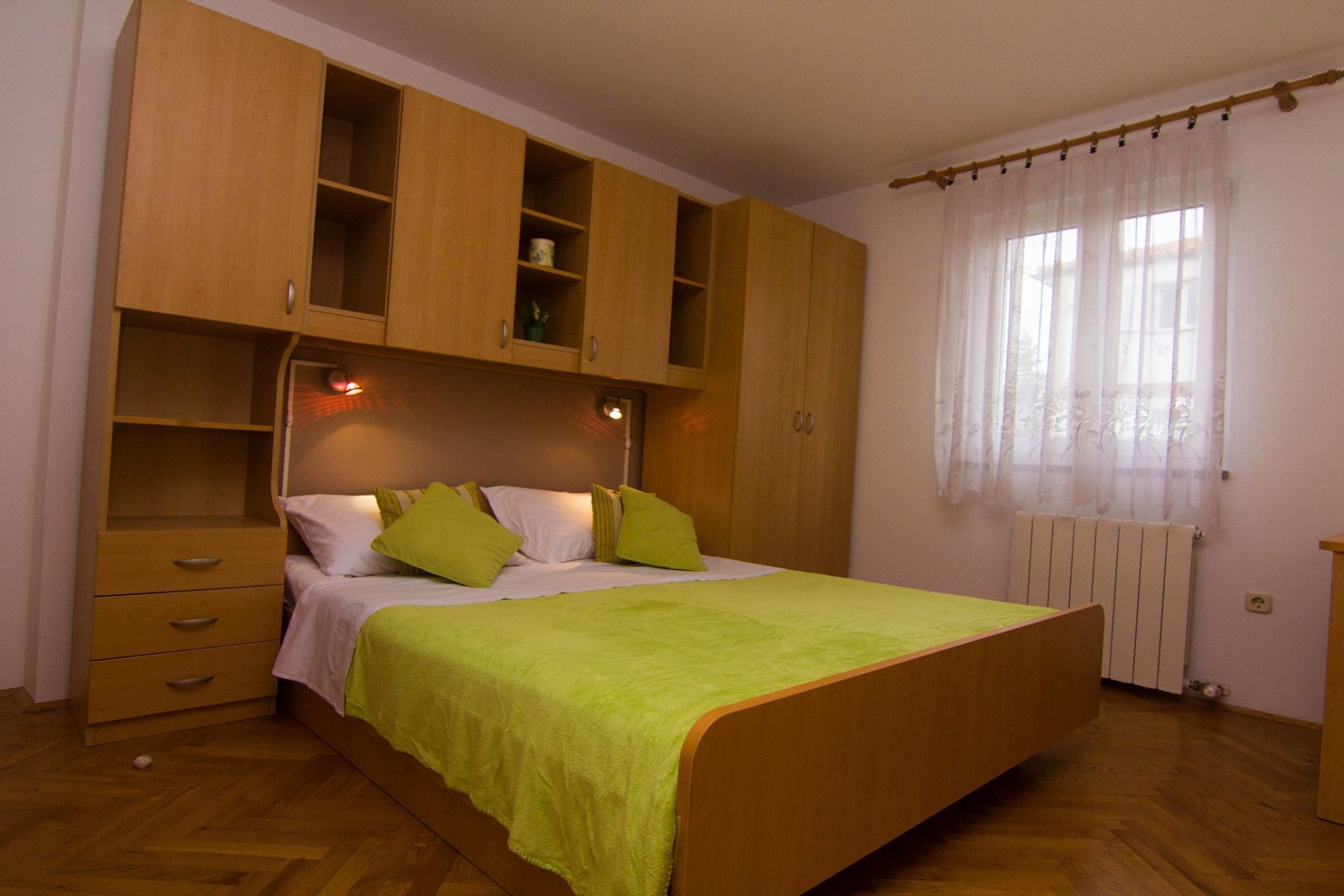 Refined and Timeless Krk Apartment with Terrace - Two Bedroom Apartment with Terrace-Slaapkamer