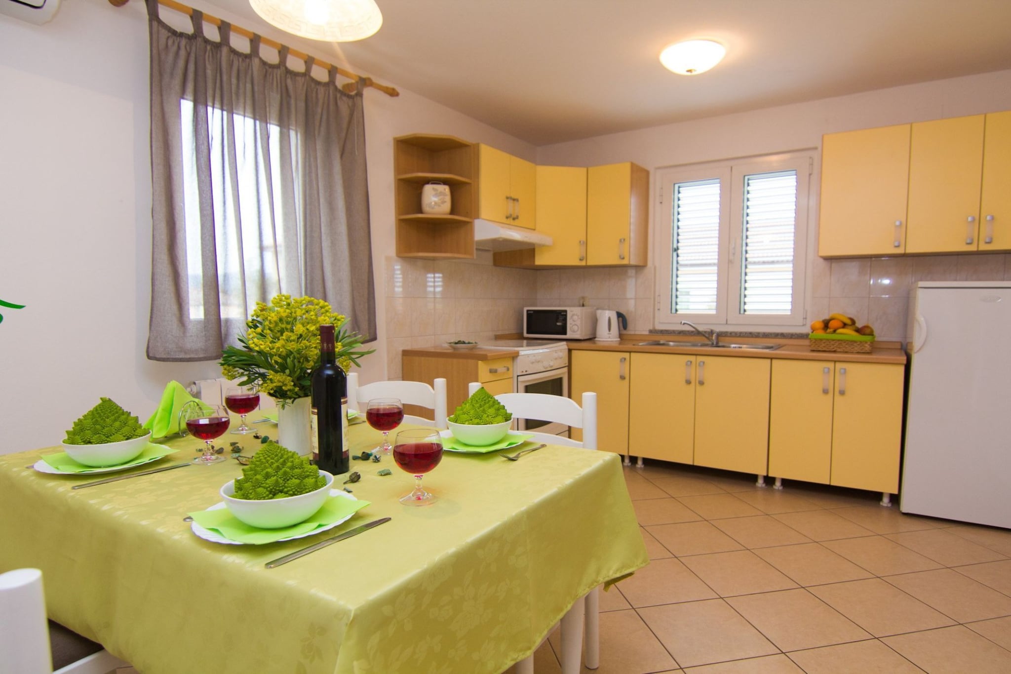 Refined and Timeless Krk Apartment with Terrace - Two Bedroom Apartment with Terrace-Keuken