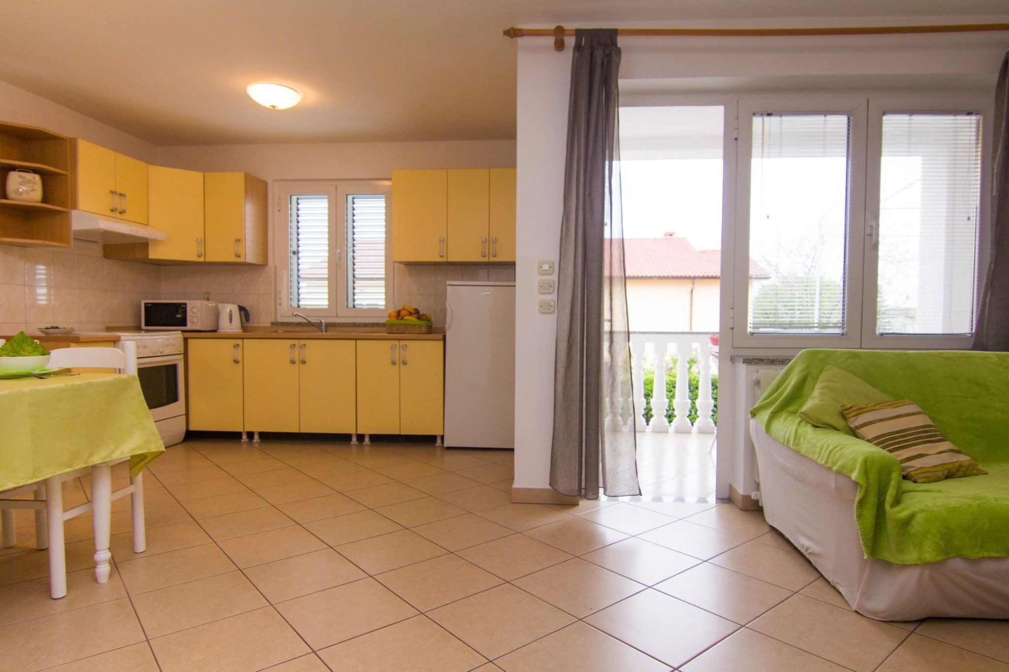 Refined and Timeless Krk Apartment with Terrace - Two Bedroom Apartment with Terrace-Keuken