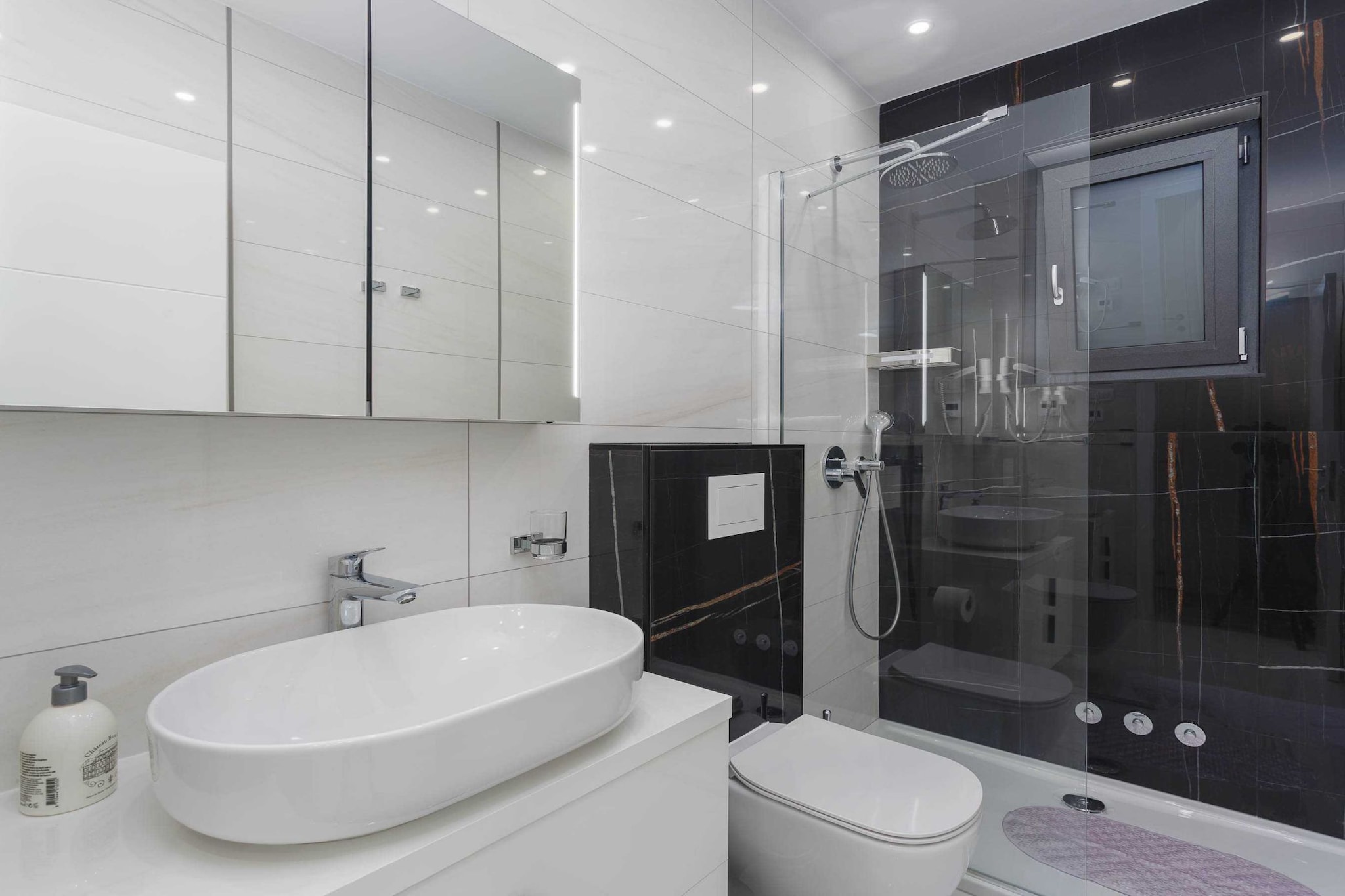 Luxury Beachfront Krk Apartments with Terrace - Studio Apartment with Terrace-Bathroom