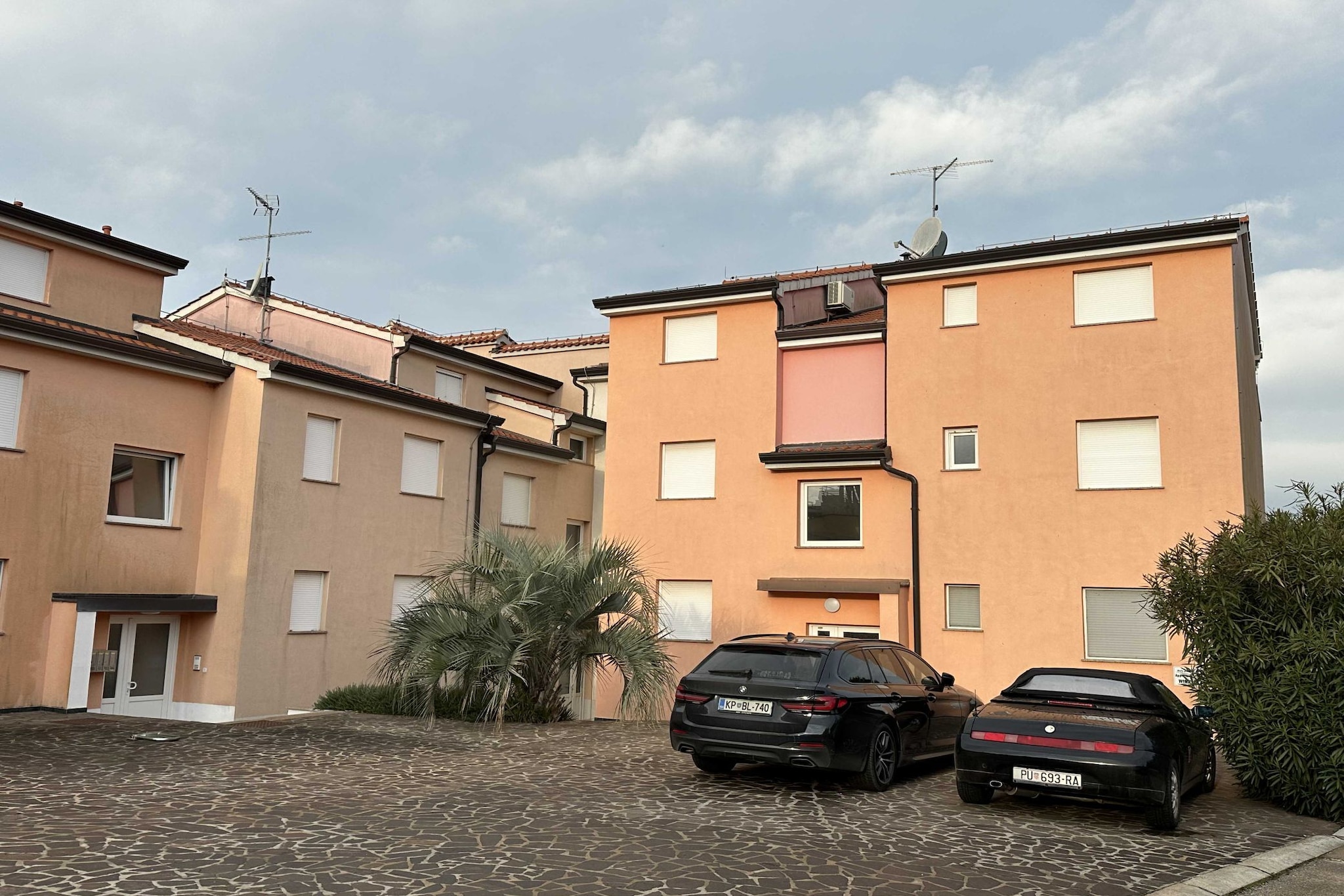 Classic and Modern Umag Apartment with Terrace and BBQ - Two Bedroom Apartment with Terrace-Outdoor