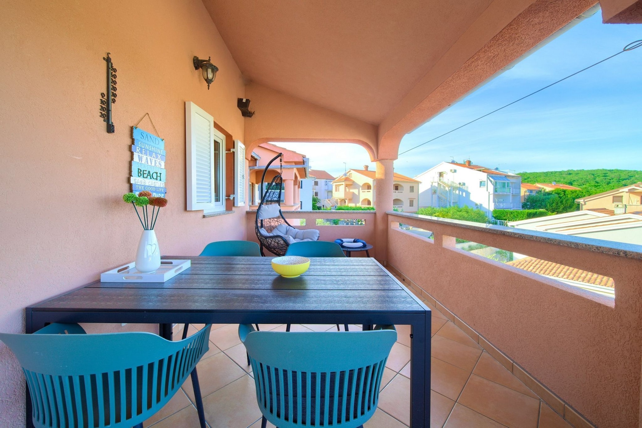 Elegant and Vibrant Apartment with Terrace and Sea View - Two Bedroom Apartment with Terrace and Sea View-Terrasse