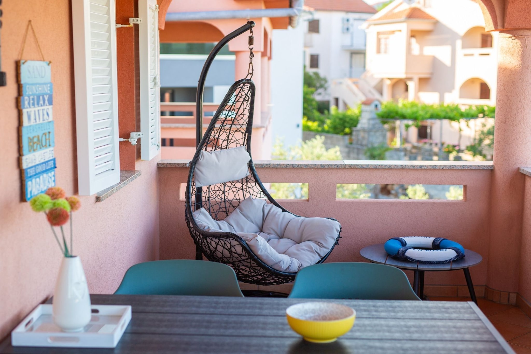 Elegant and Vibrant Apartment with Terrace and Sea View - Two Bedroom Apartment with Terrace and Sea View-Terrasse