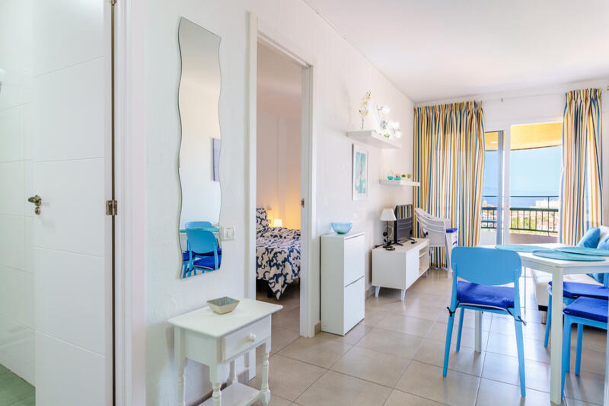 Appartements à Arona-Image-tags.