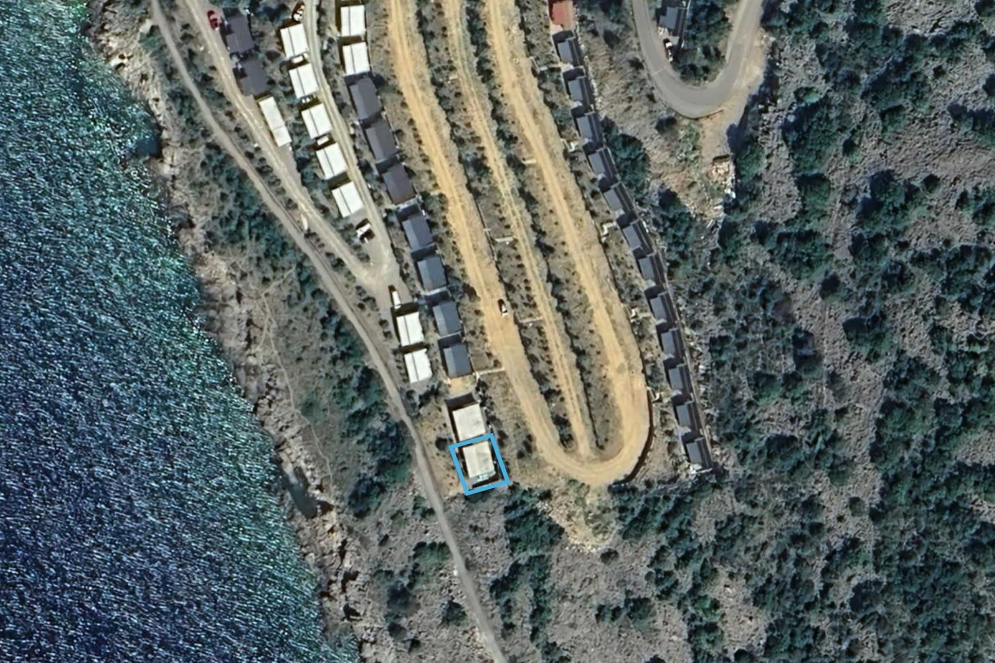 Seaside Deluxe Escape at Klenovica Camping - Two Bedroom Mobile Home with Hot-Tub  (owner 419)-Aussicht