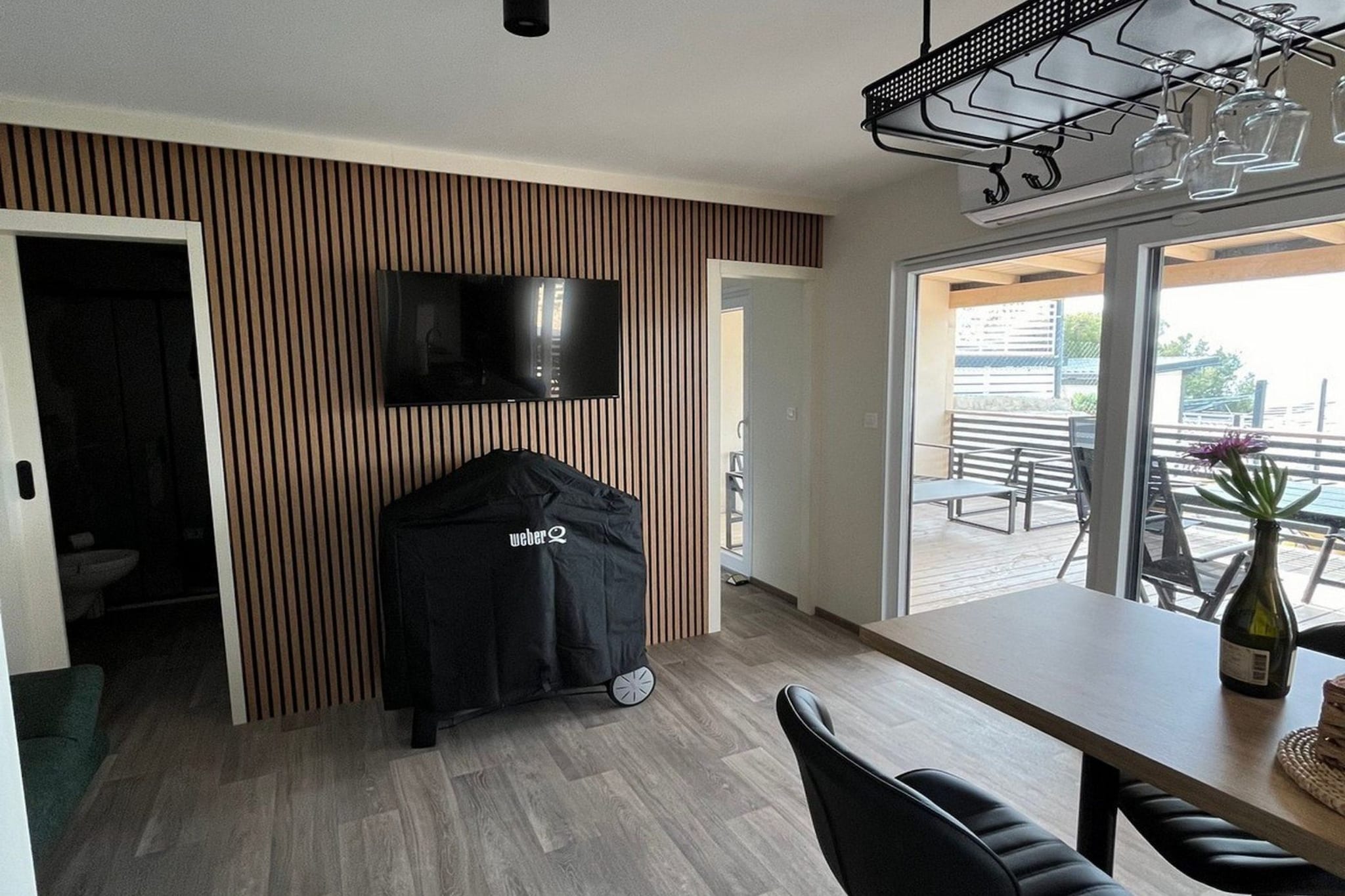 Tranquil Tides Drage Mobile Home with Terrace and Sea View - Two Bedroom Mobile Home with Terrace and Sea View