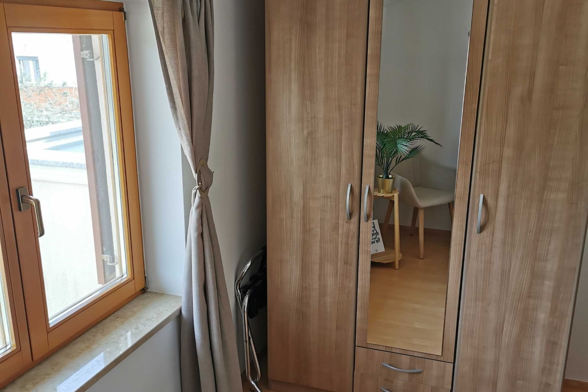 Modern and Bright Fazana Apartment with Balcony and Sea View - One Bedroom Apartment with Balcony and Sea View-Slaapkamer