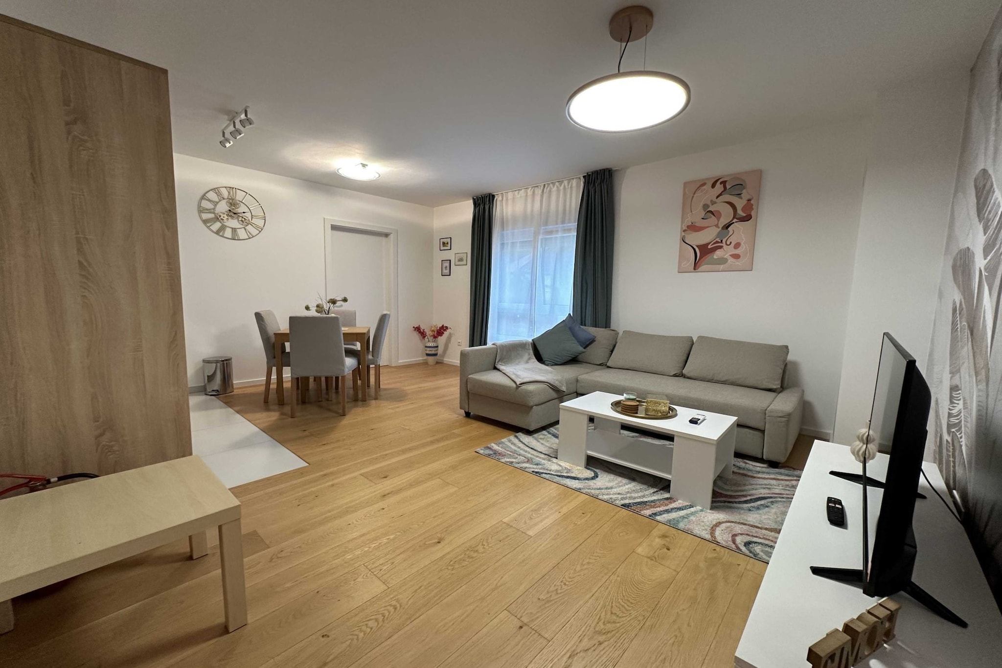 Cozy Retreat in Krapinske Toplice: Comfort and Prime Location with Pivate Parking - One Bedroom Apartment