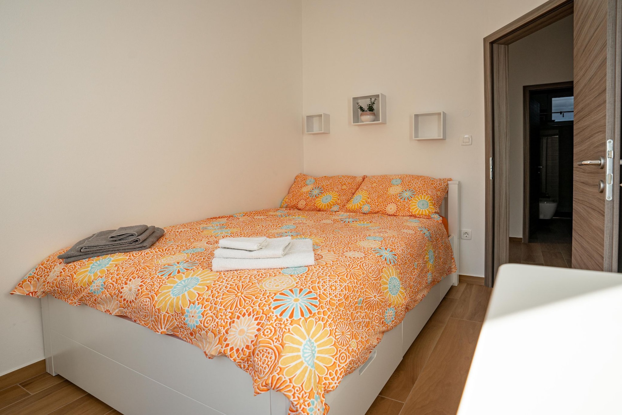 Peaceful Oasis in Nature Holiday Home with Terrace and Sauna - Three Bedroom Holiday Home with Terrace and Sauna-Slaapkamer