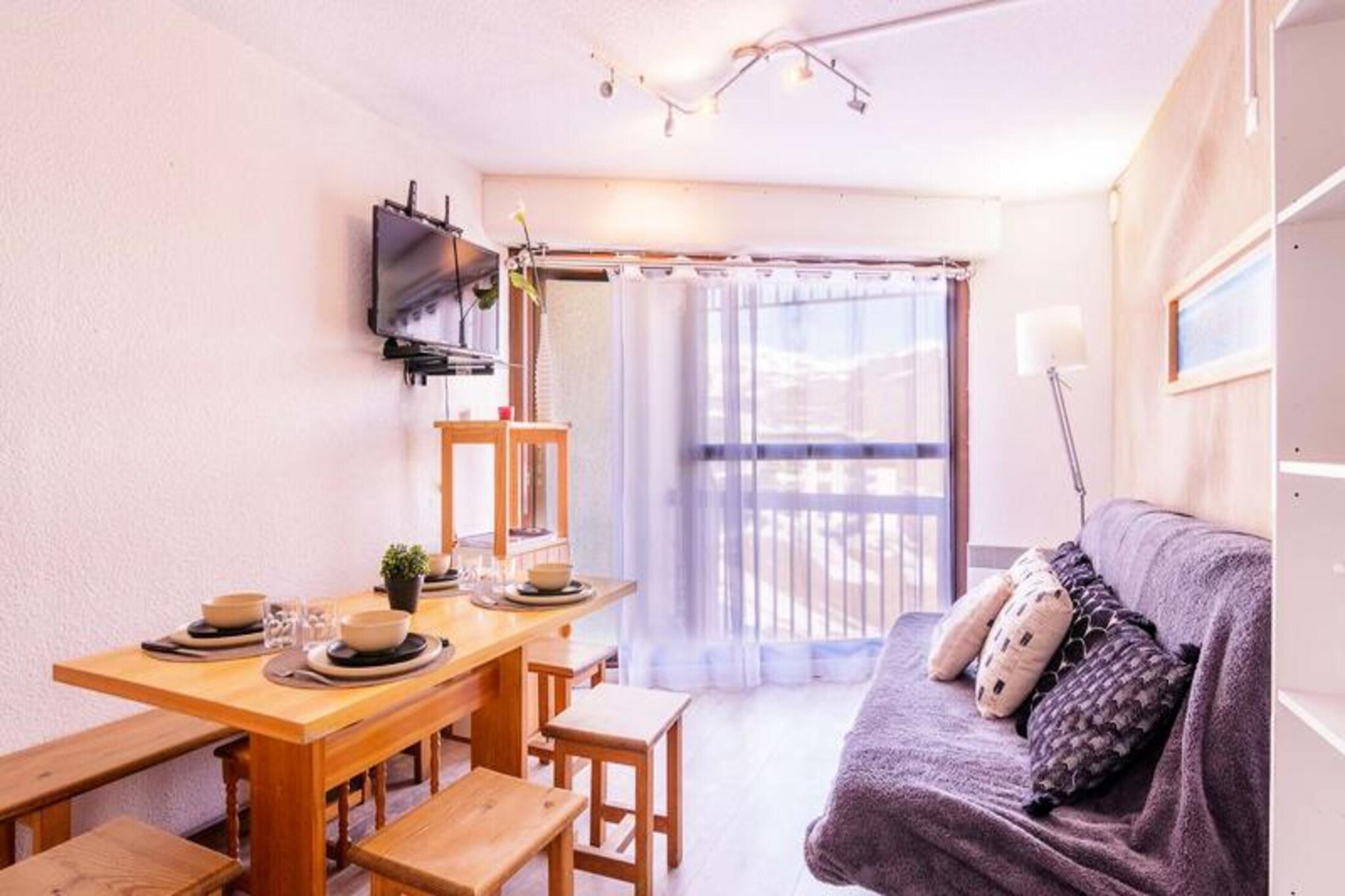 Apartment in Pla d’Adet near Ski Slopes