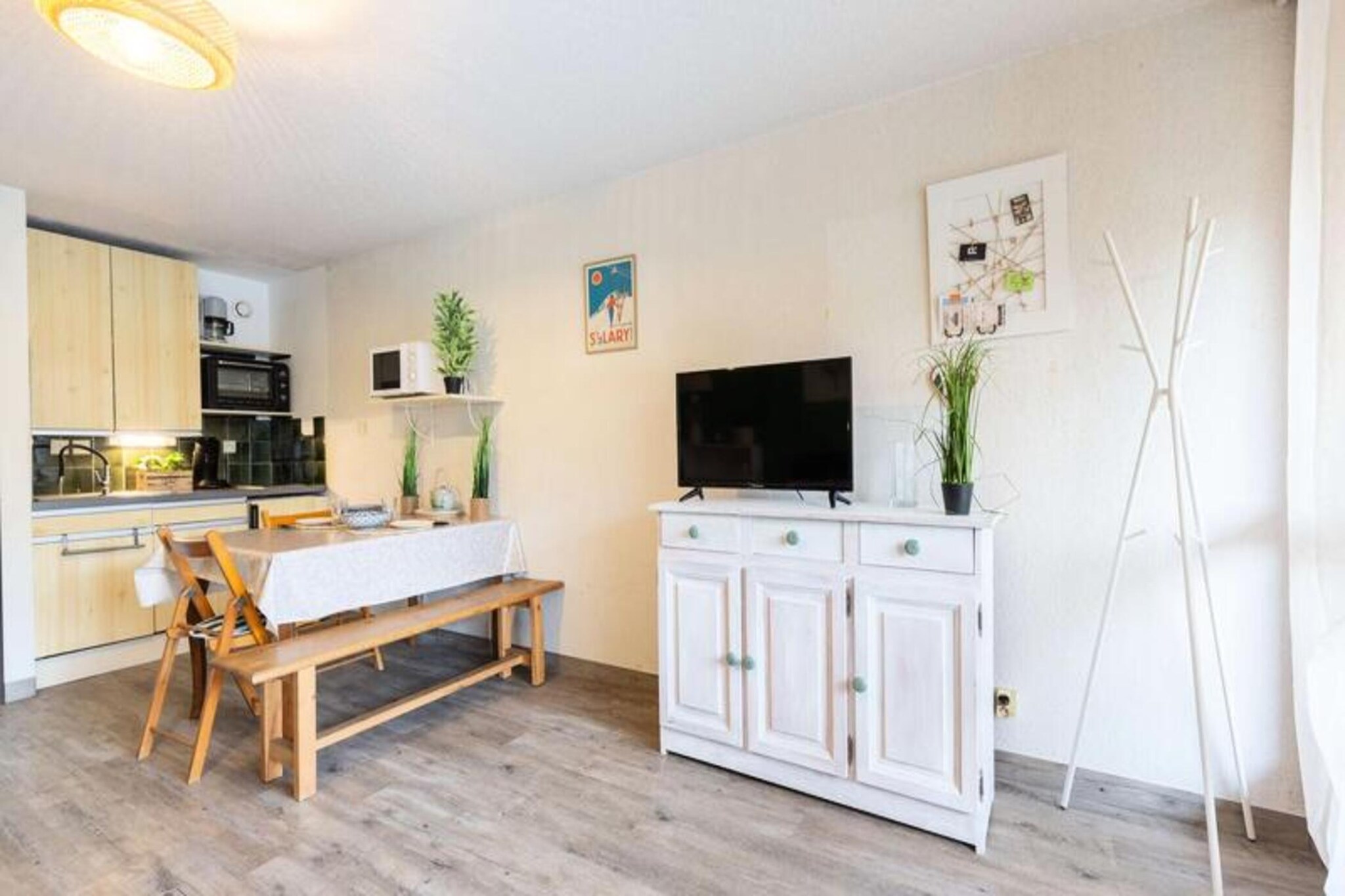 Studio for 4 People
