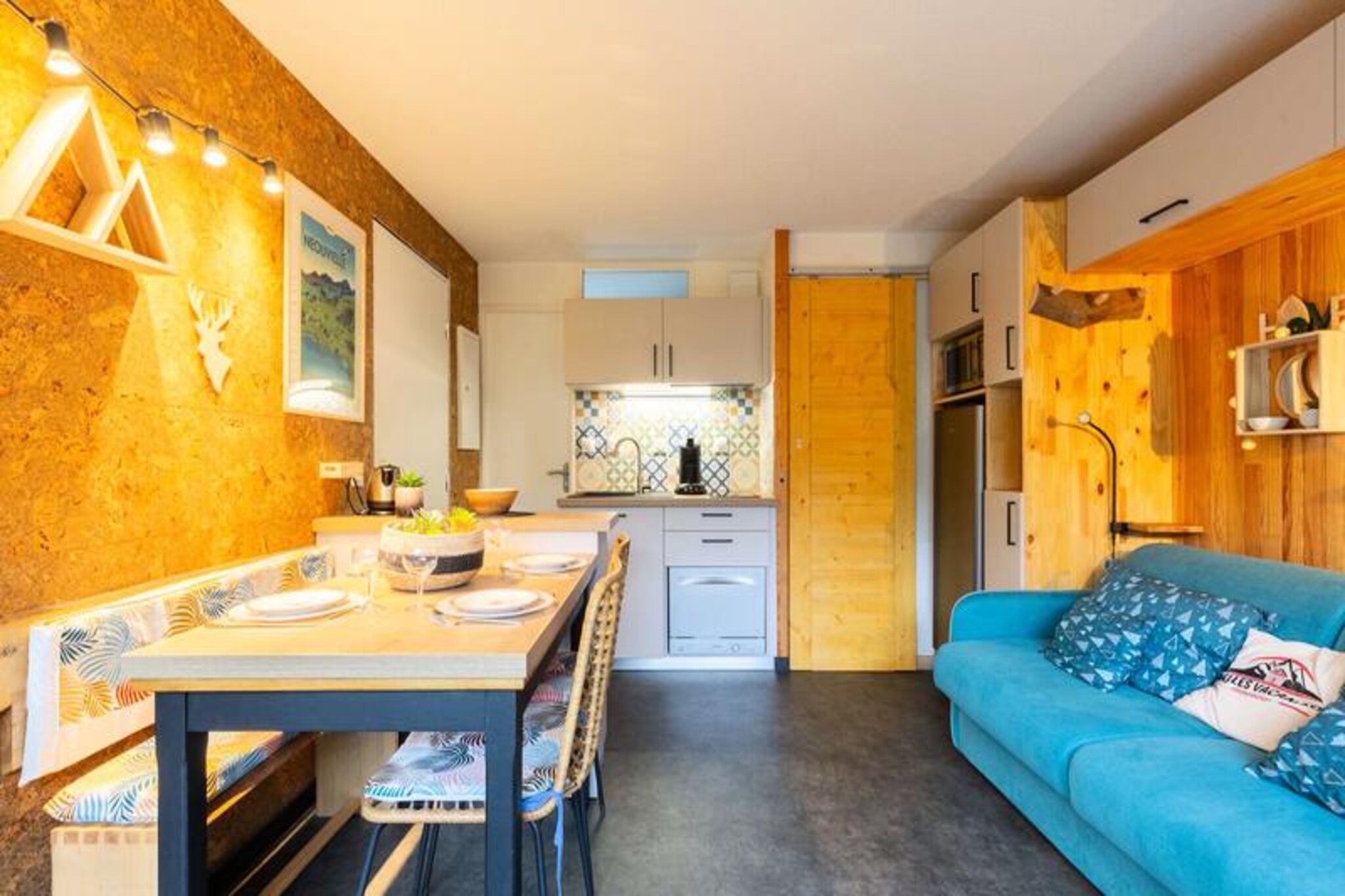 Studio for 4 People