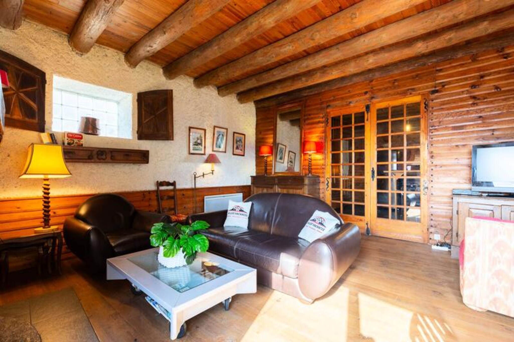 Chalet in France near GR10 Hiking Trail