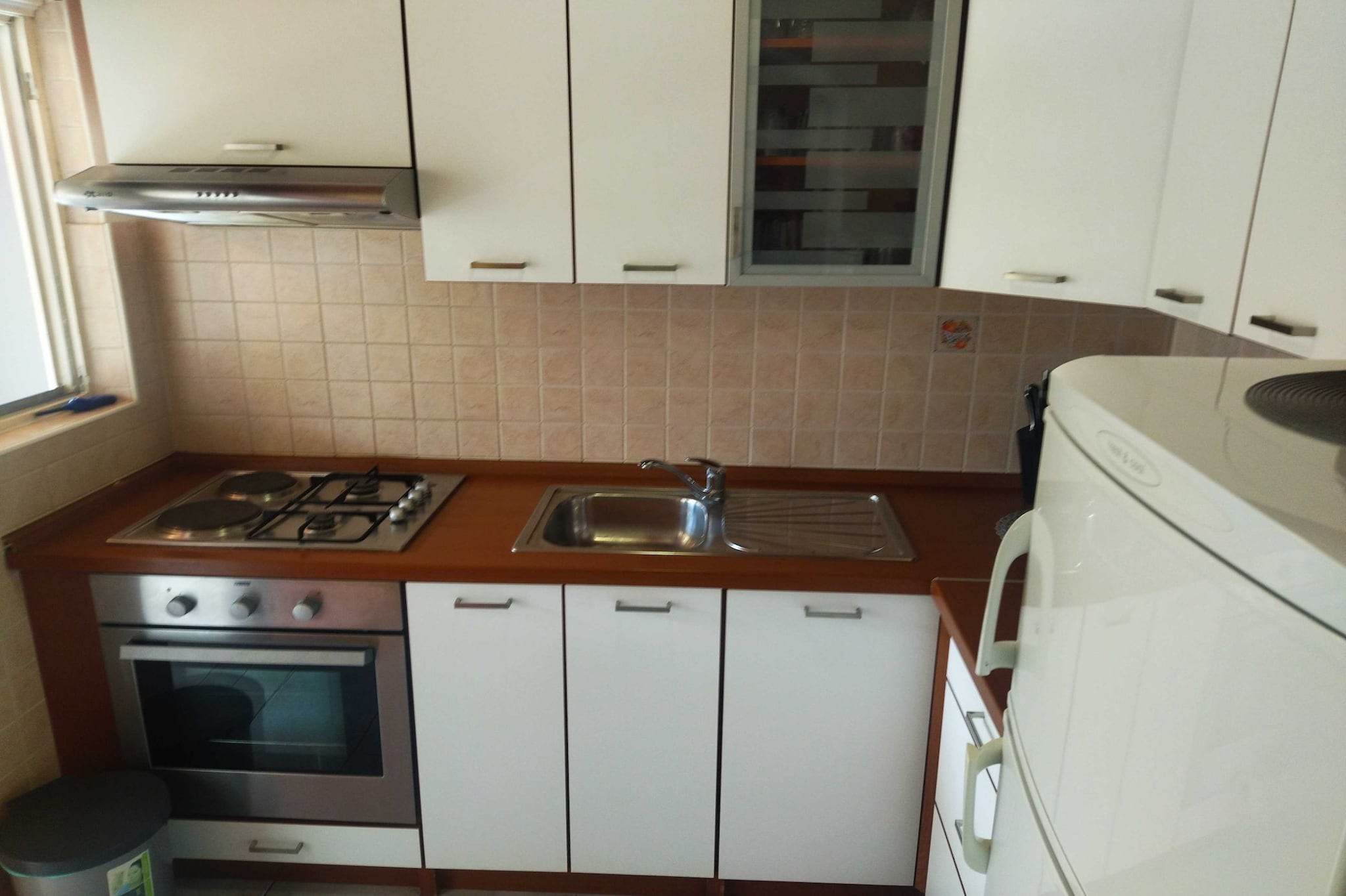 Charming One Bedroom Apartment Povljana - One Bedroom Apartment-Keuken