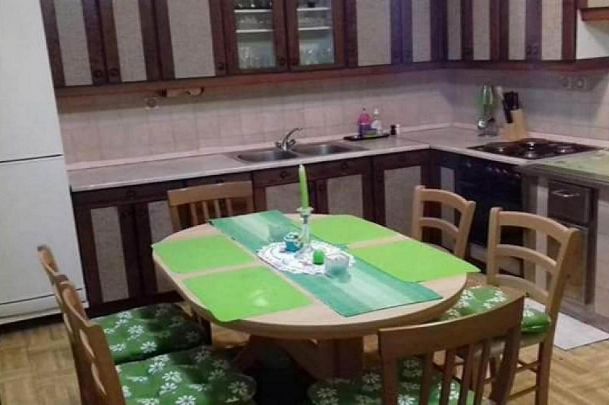 Comfortable Zreče Apartment with Playground and Private Parking, Ideal for Families - One Bedroom Apartment-Keuken
