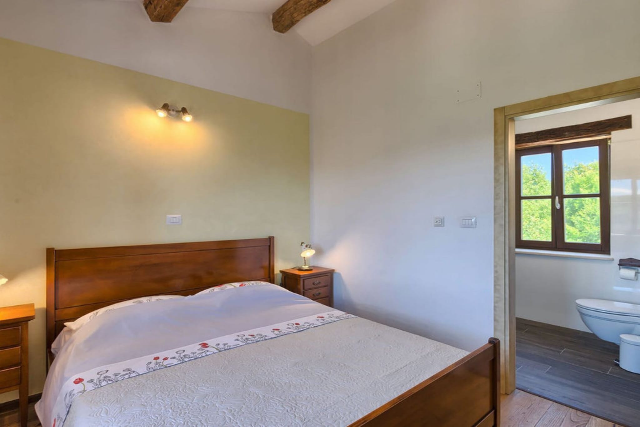Authentic Villa Banić - Four Bedroom Villa With Pool-Schlafzimmer