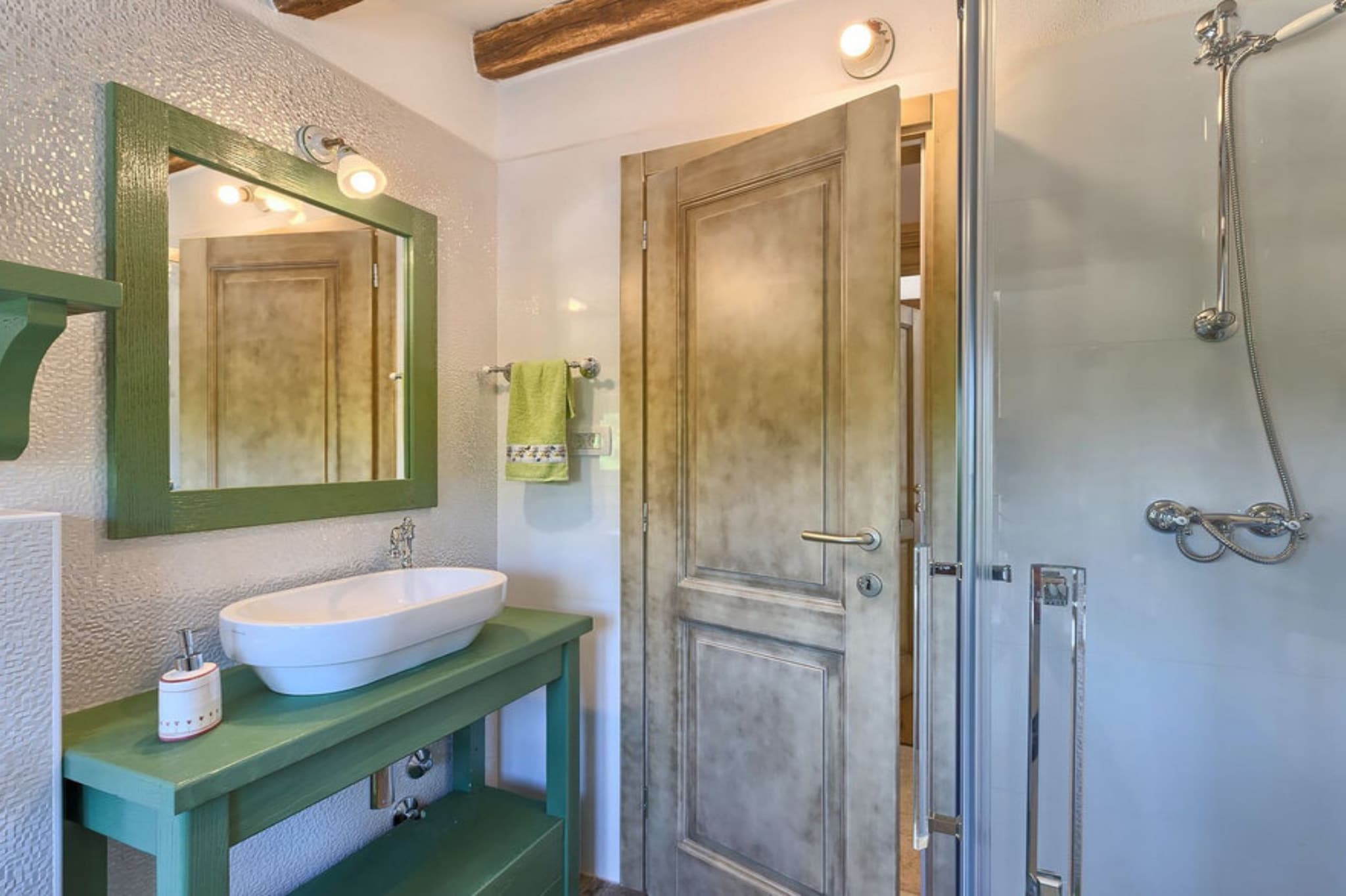 Authentic Villa Banić - Four Bedroom Villa With Pool-Badezimmer