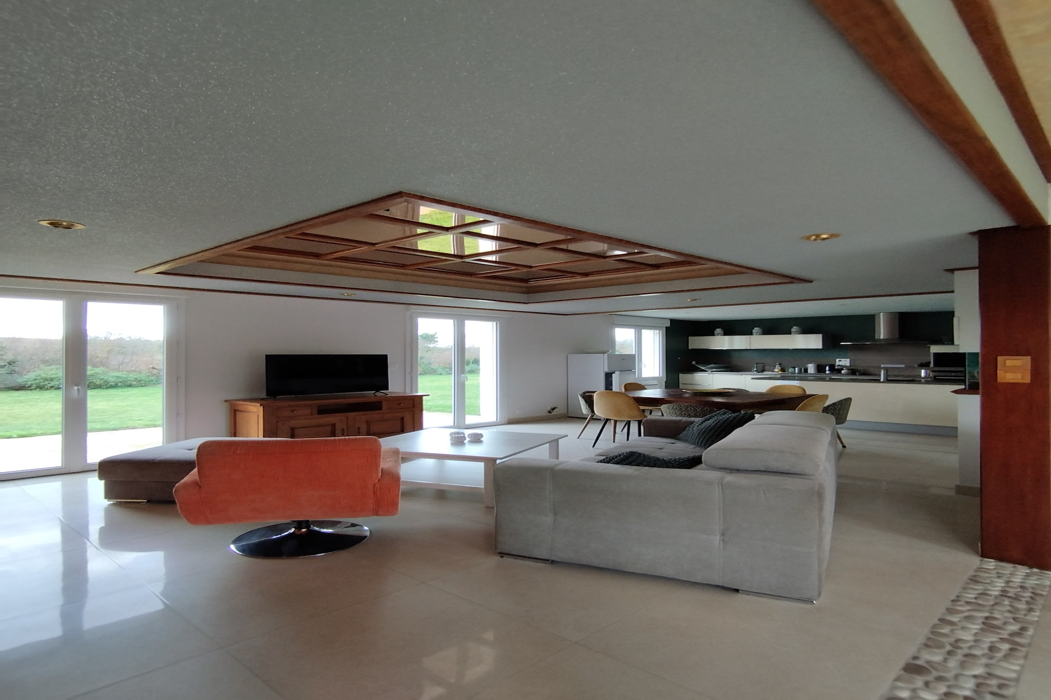 House in Brélès near Rock Beach & Amusement Park