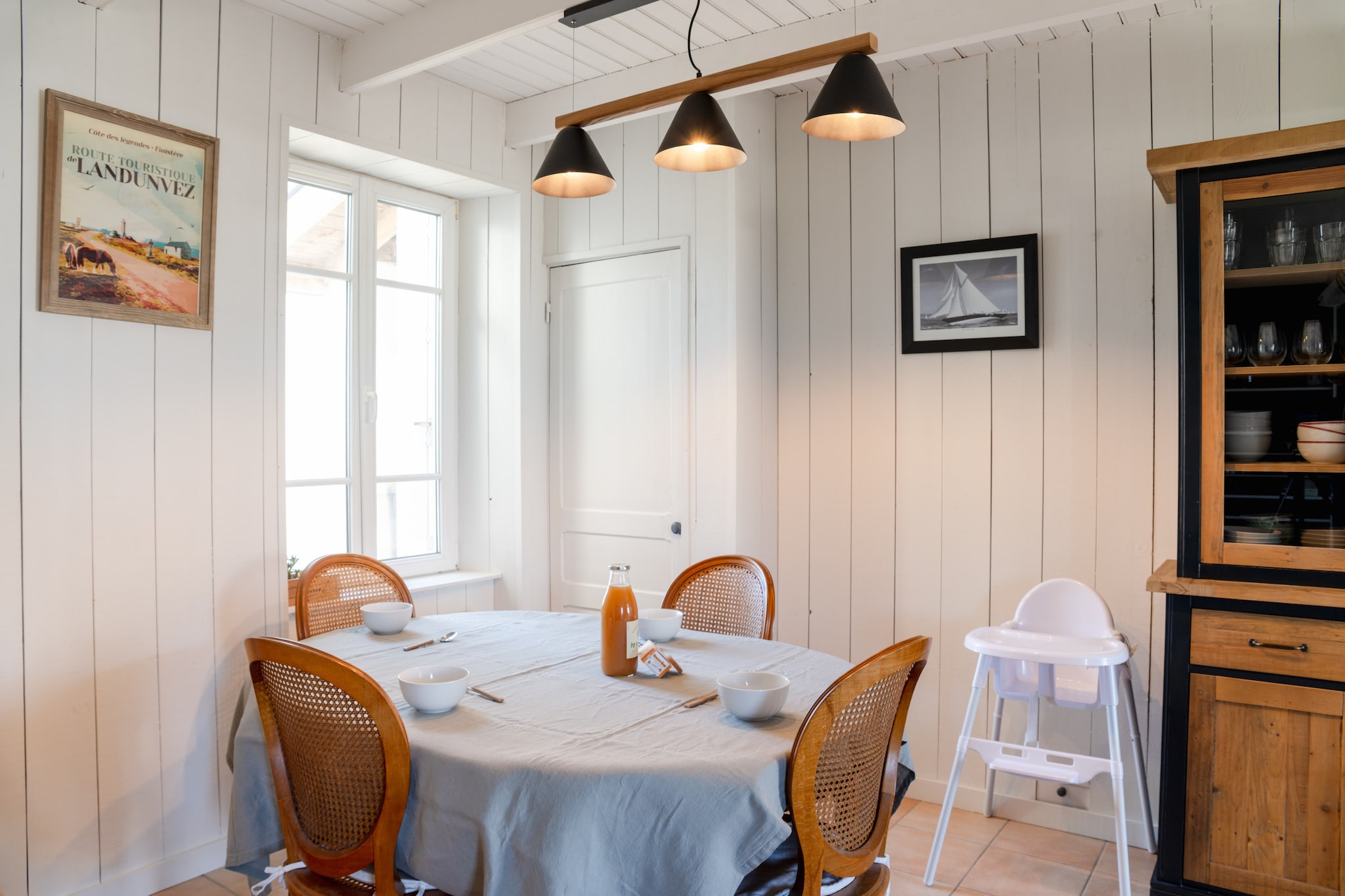 Ground floor: (Living room(double sofa bed, TV, fireplace, seating area), dining room(dining table), open kitchen(electric kettle, toaster, coffee machine, oven, microwave, dishwasher, fridge, freezer, dishes and cutlery), bathroom(shower), Internet access)\n\nOn the 1st floor: (bedroom(double bed), bathroom(bath tub, washbasin, toilet))\n\nOn the 2nd floor: (bedroom(bunk bed), bedroom(double bed), bedroom(double bed))\n\nGarden Furniture , tumble dryer, washing machine, heating(electric), terrace, garden, BBQ, parking, iron, hairdryer