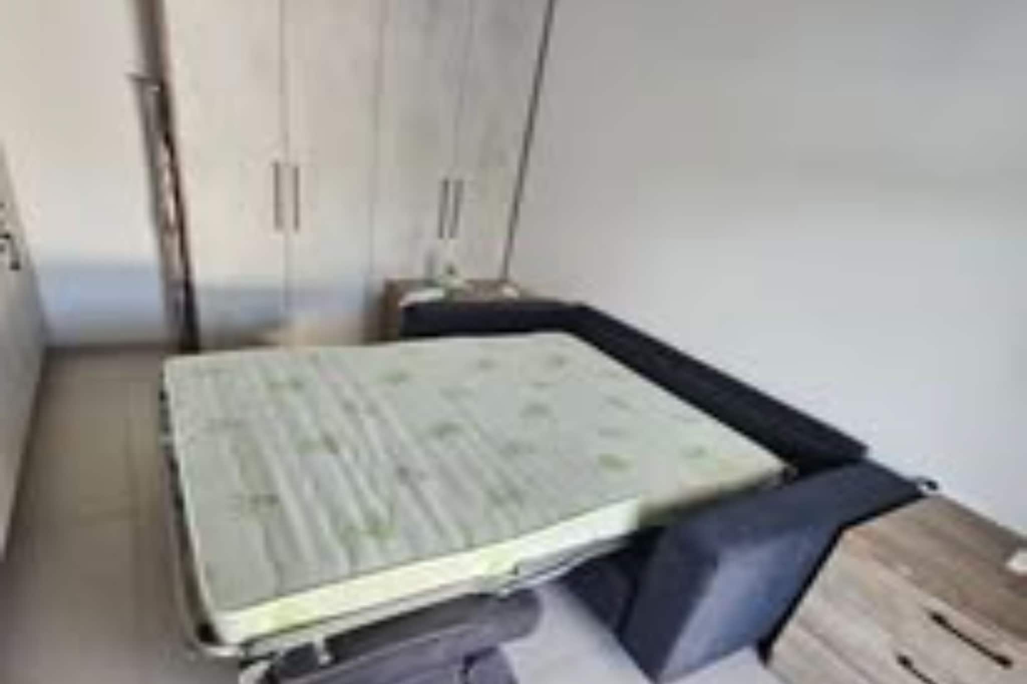 Lux Holiday Home Slatki - Studio Apartment with Terrace-Slaapkamer