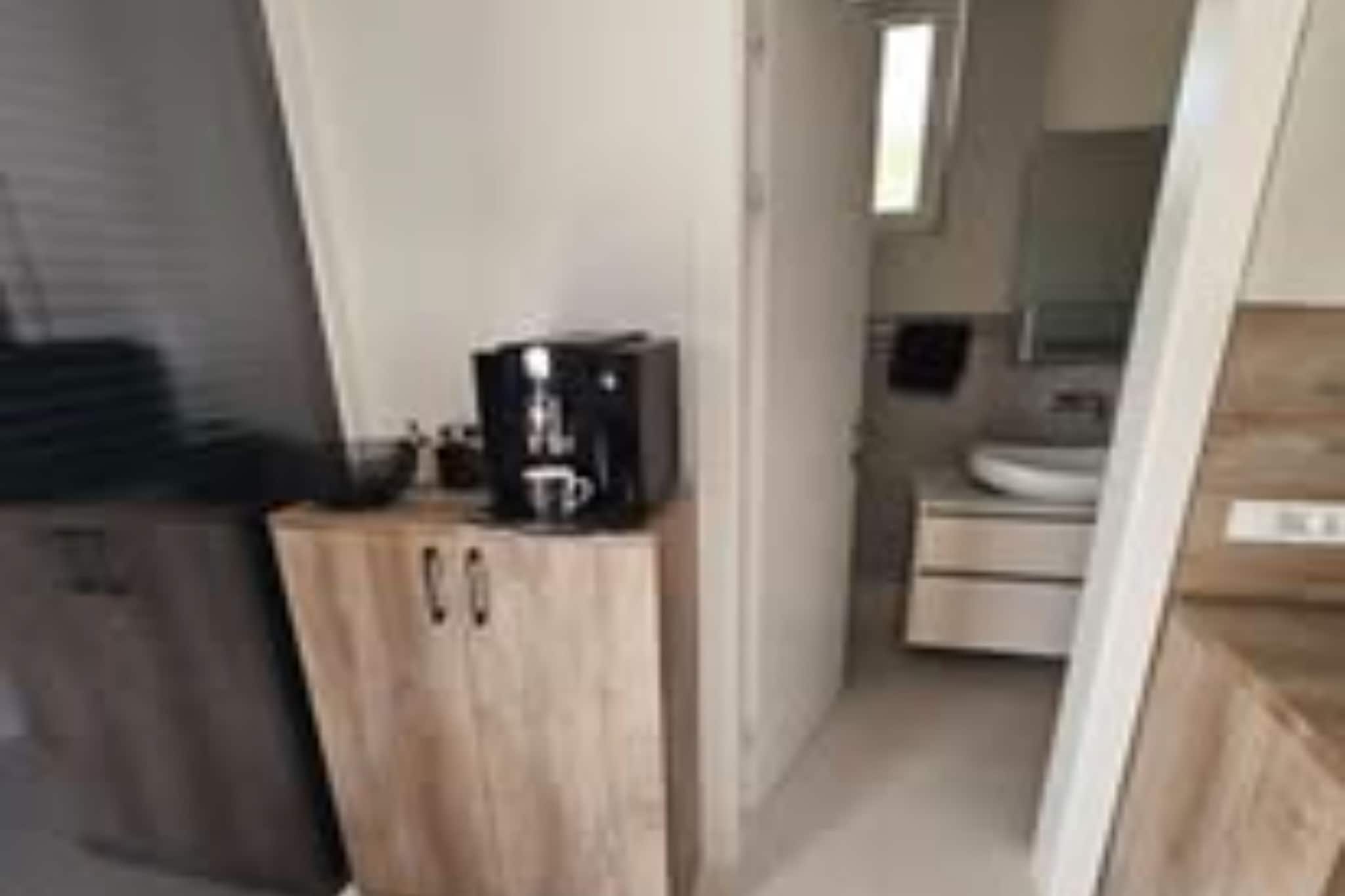 Lux Holiday Home Slatki - Studio Apartment with Terrace-Keuken