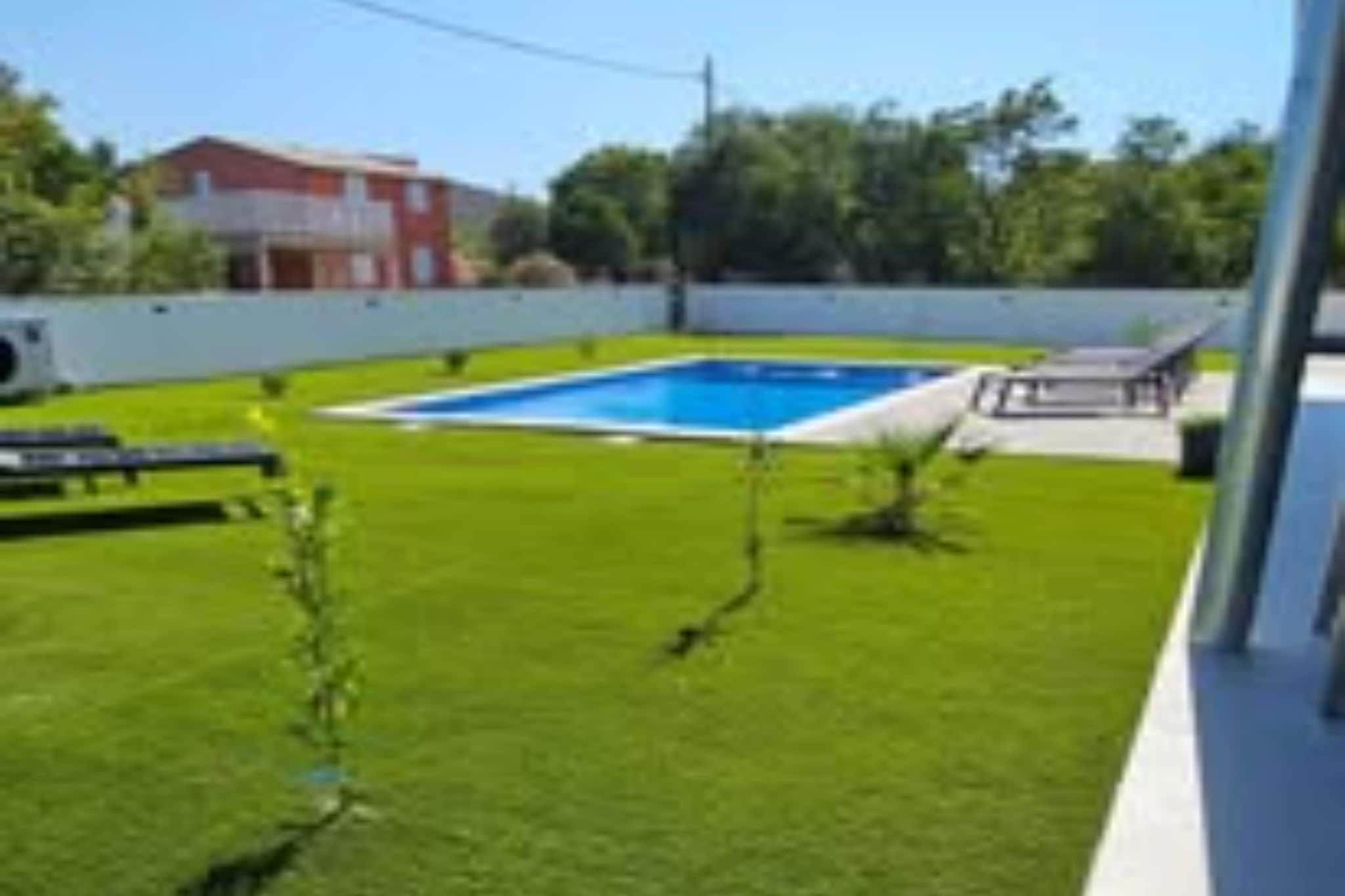 Lux Holiday Home Slatki - One Bedroom Apartment with Terrace and Hot-Tub-Buitenlucht