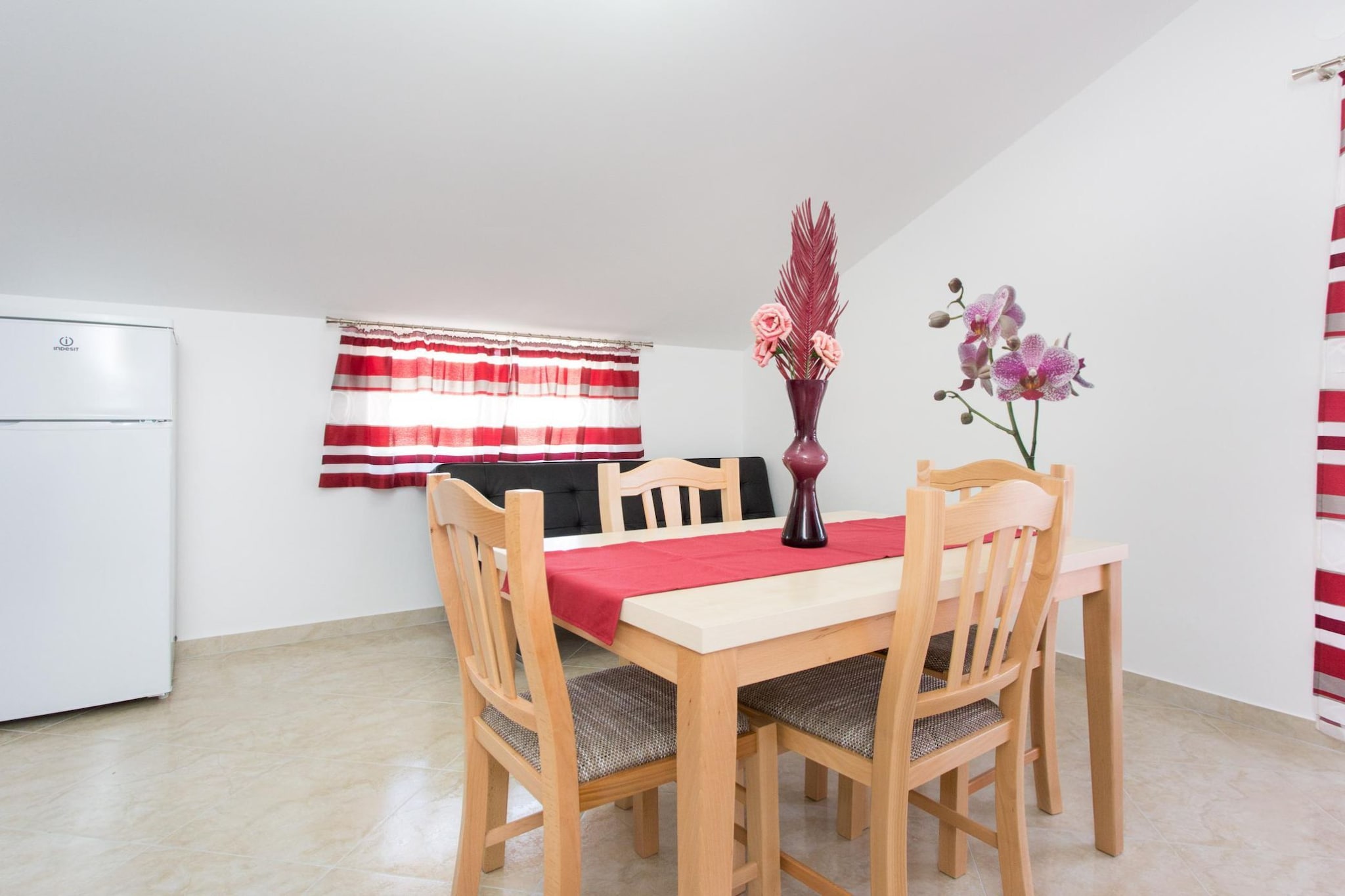 Scenic Elegant Apartments Krk with Balcony and Pool - Comfort Two Bedroom Apartment with Balcony and Pool (owner 4)-Salle à manger