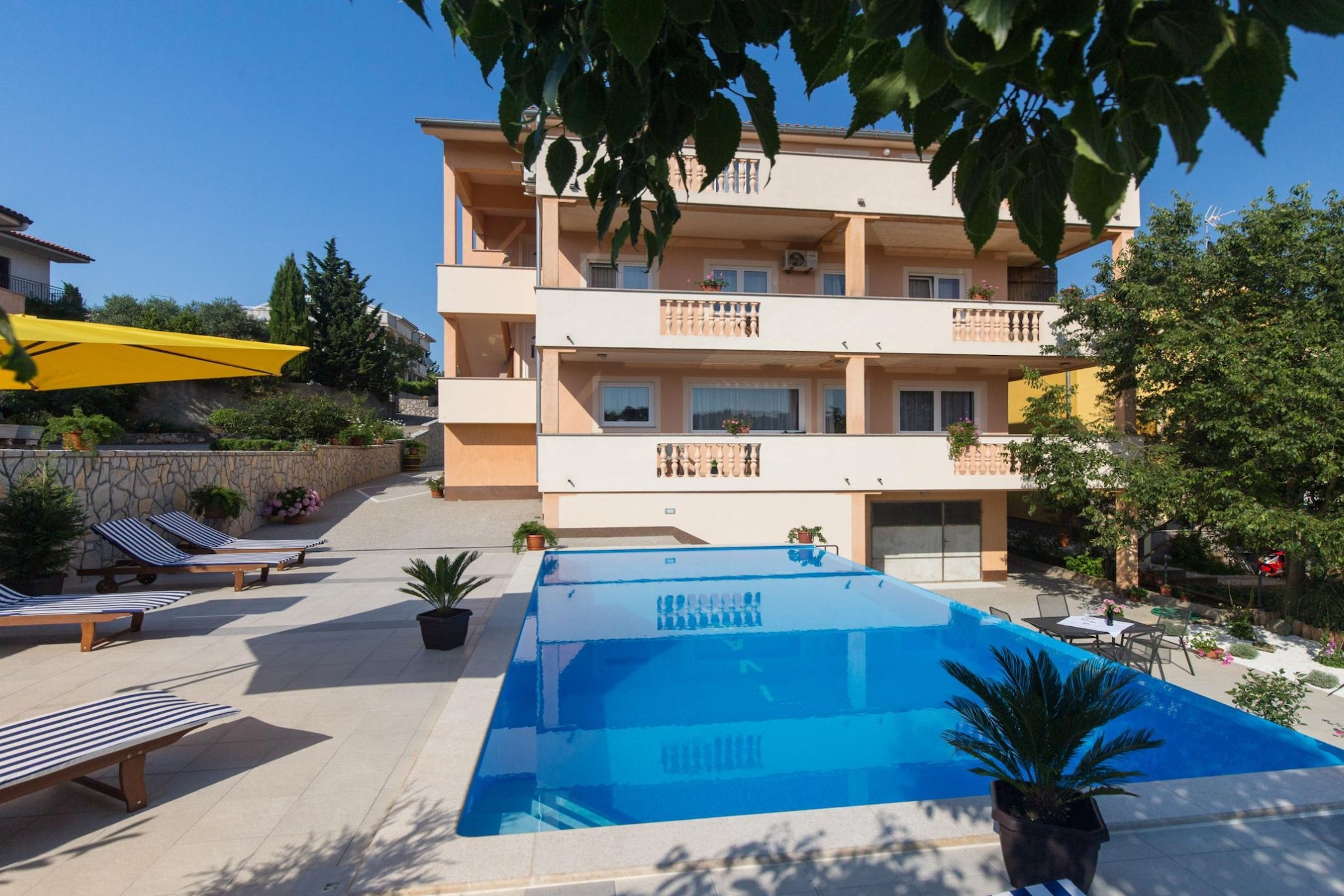Scenic Elegant Apartments Krk with Balcony and Pool - Comfort Two Bedroom Apartment with Balcony and Pool (owner 4)-Piscine