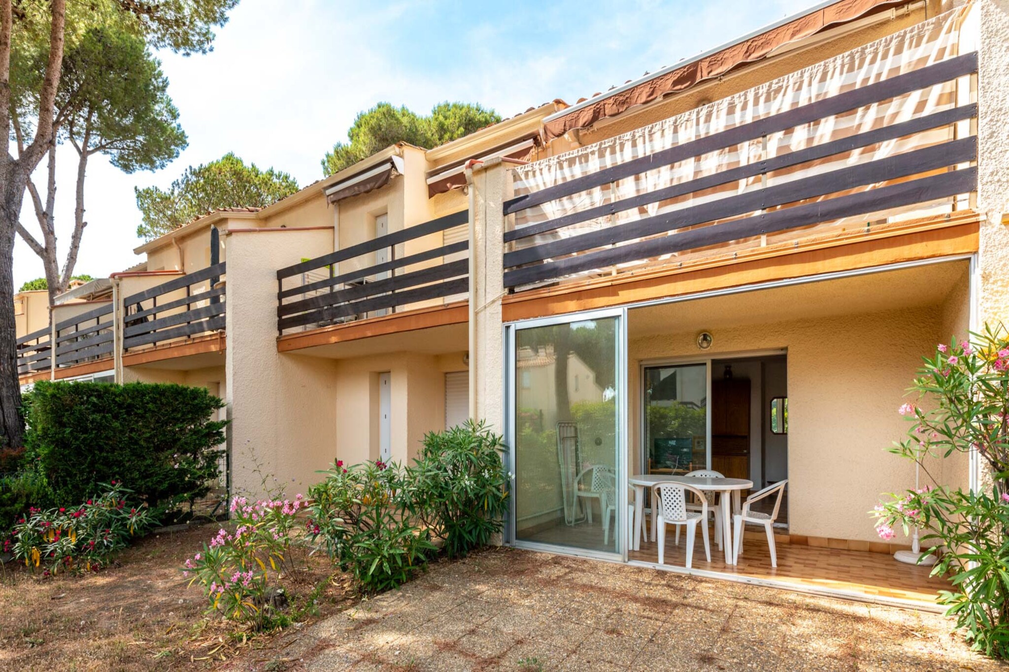 Eleuthera N°211 - 2P5-Extérieur