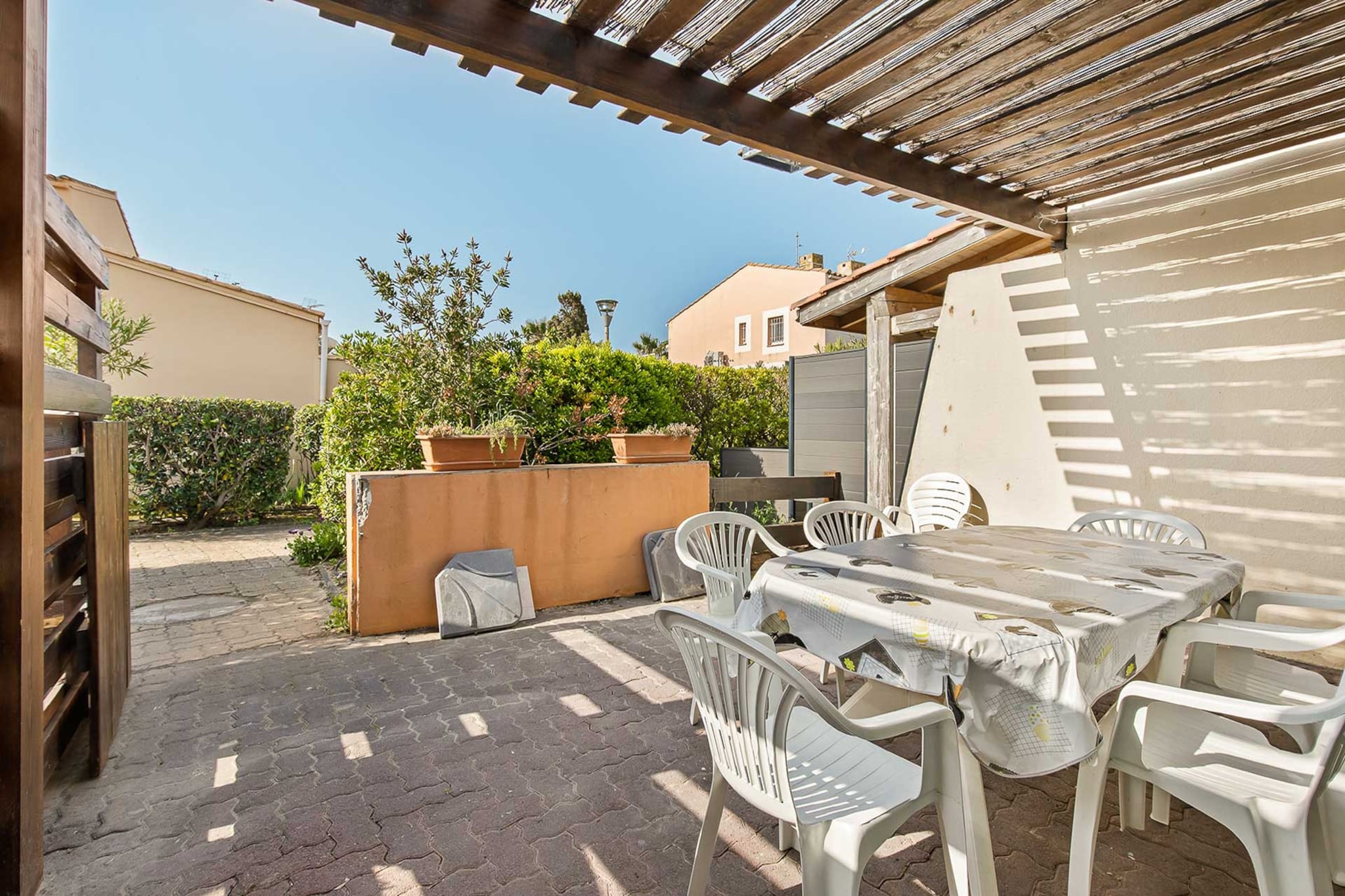 Port La Roquille N°124 - 2P6-Terras