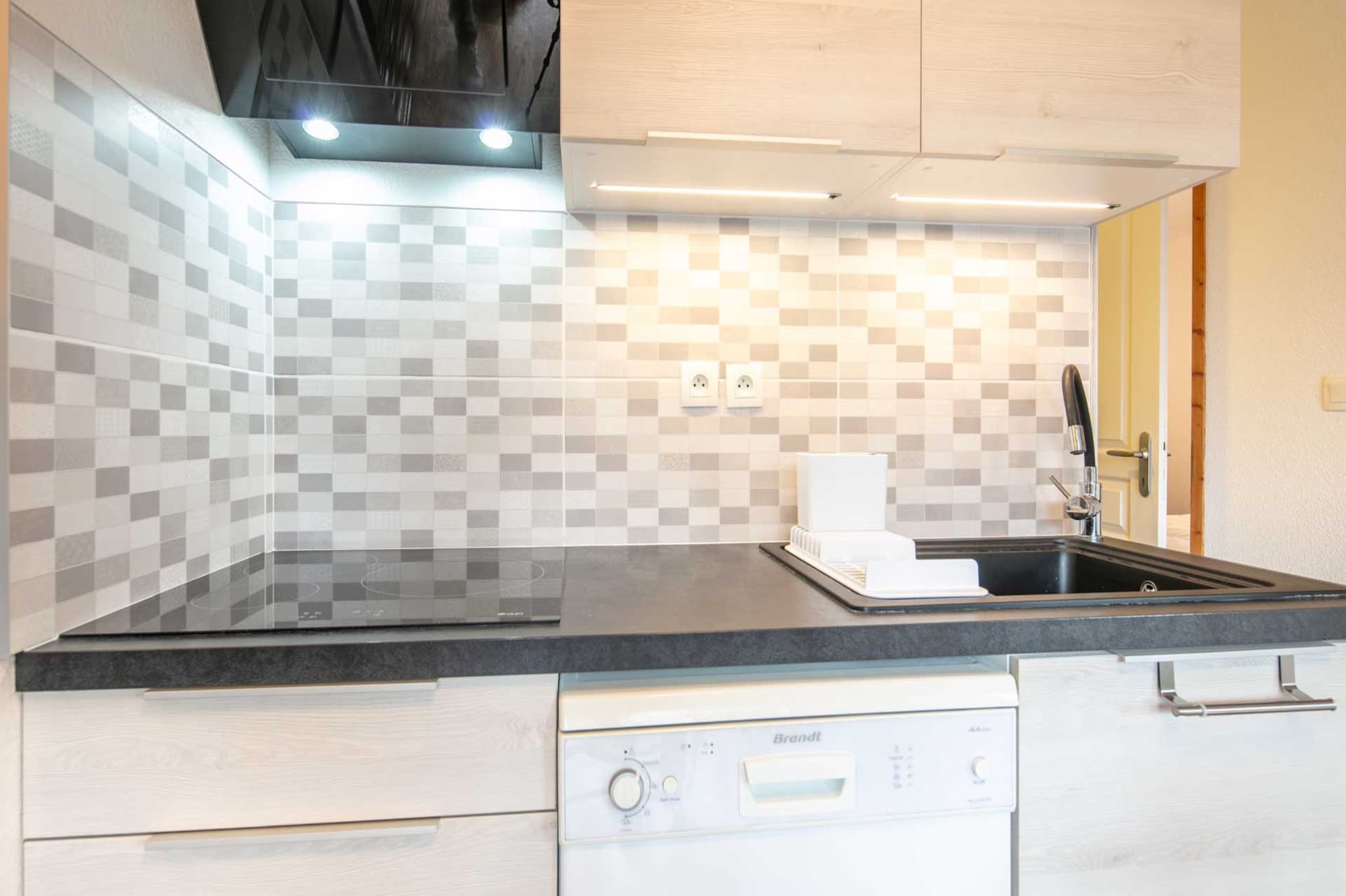 Living room(single sofa bed, double sofa bed), Kitchen(electric kettle, toaster, coffee machine, oven, microwave, dishwasher, fridge, dishes and cutlery), bedroom(double bed), bathroom(shower), Garden Furniture , washing machine, balcony