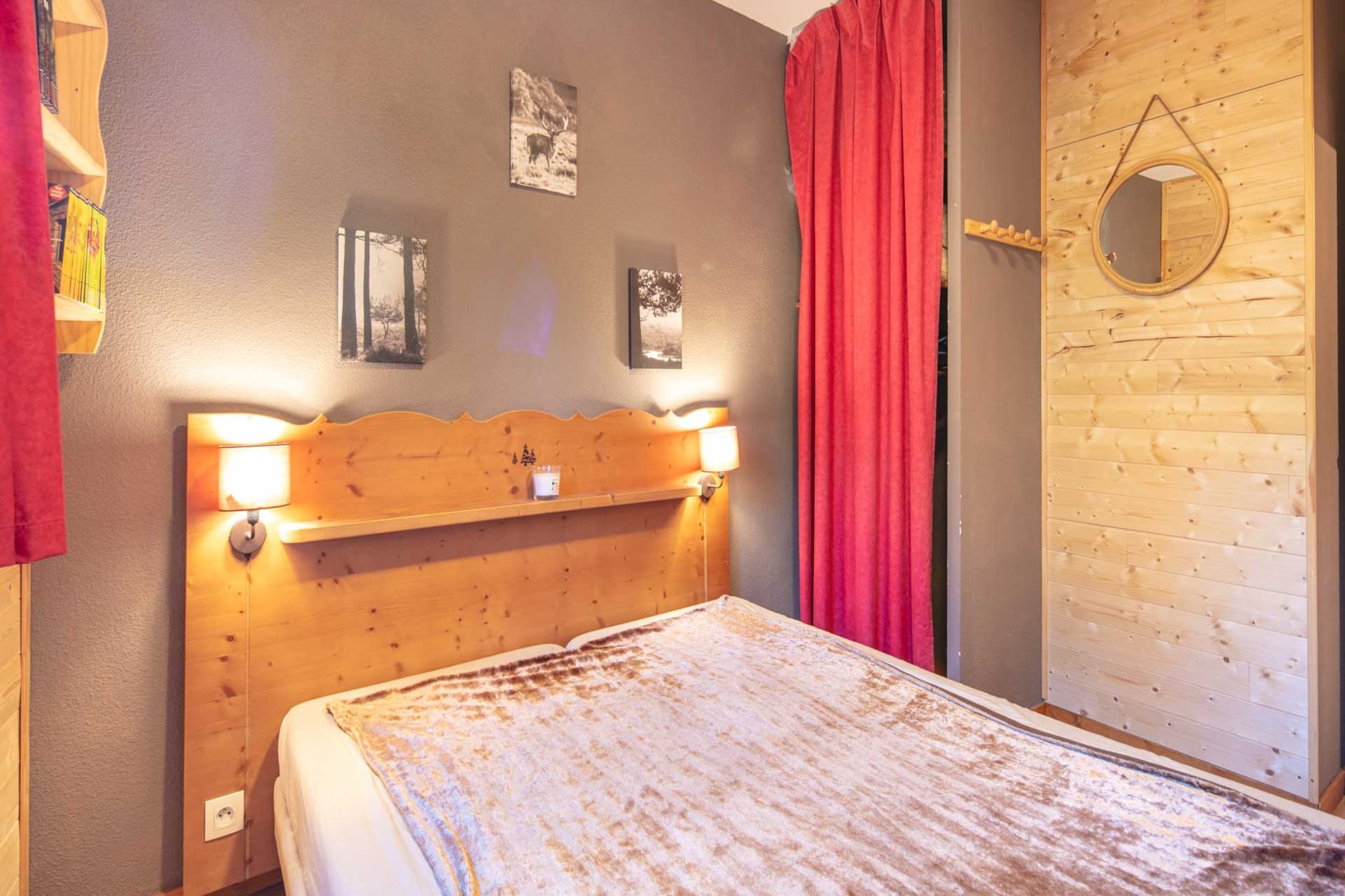 V. DU BACHAT - JOUBARBES N°03 - 2P4-Chambre