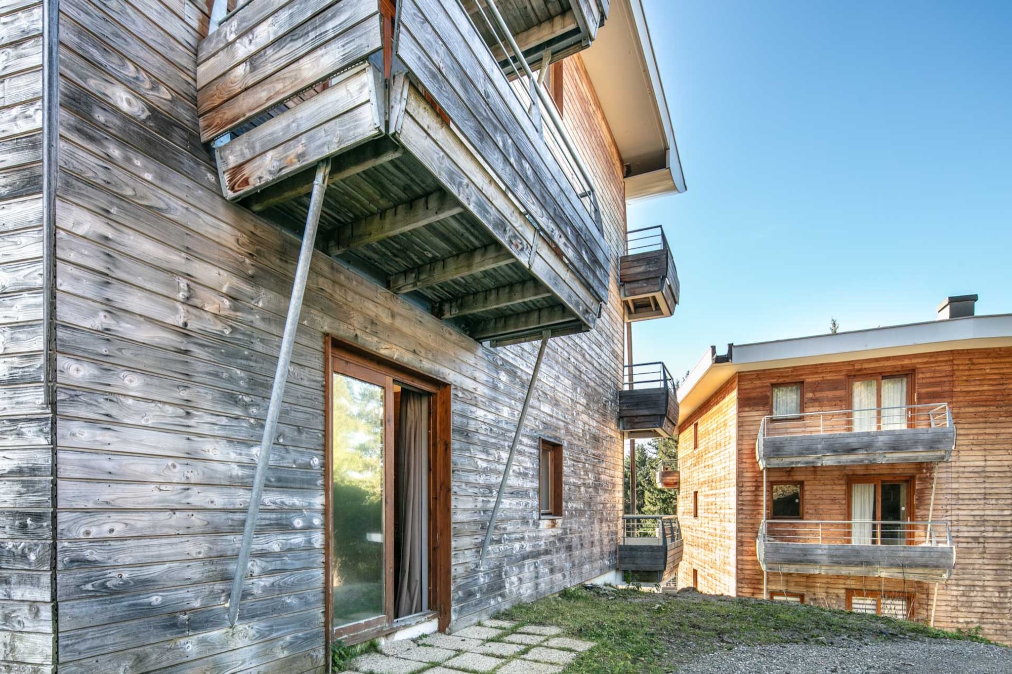 V. DU BACHAT - JOUBARBES N°03 - 2P4-Extérieur