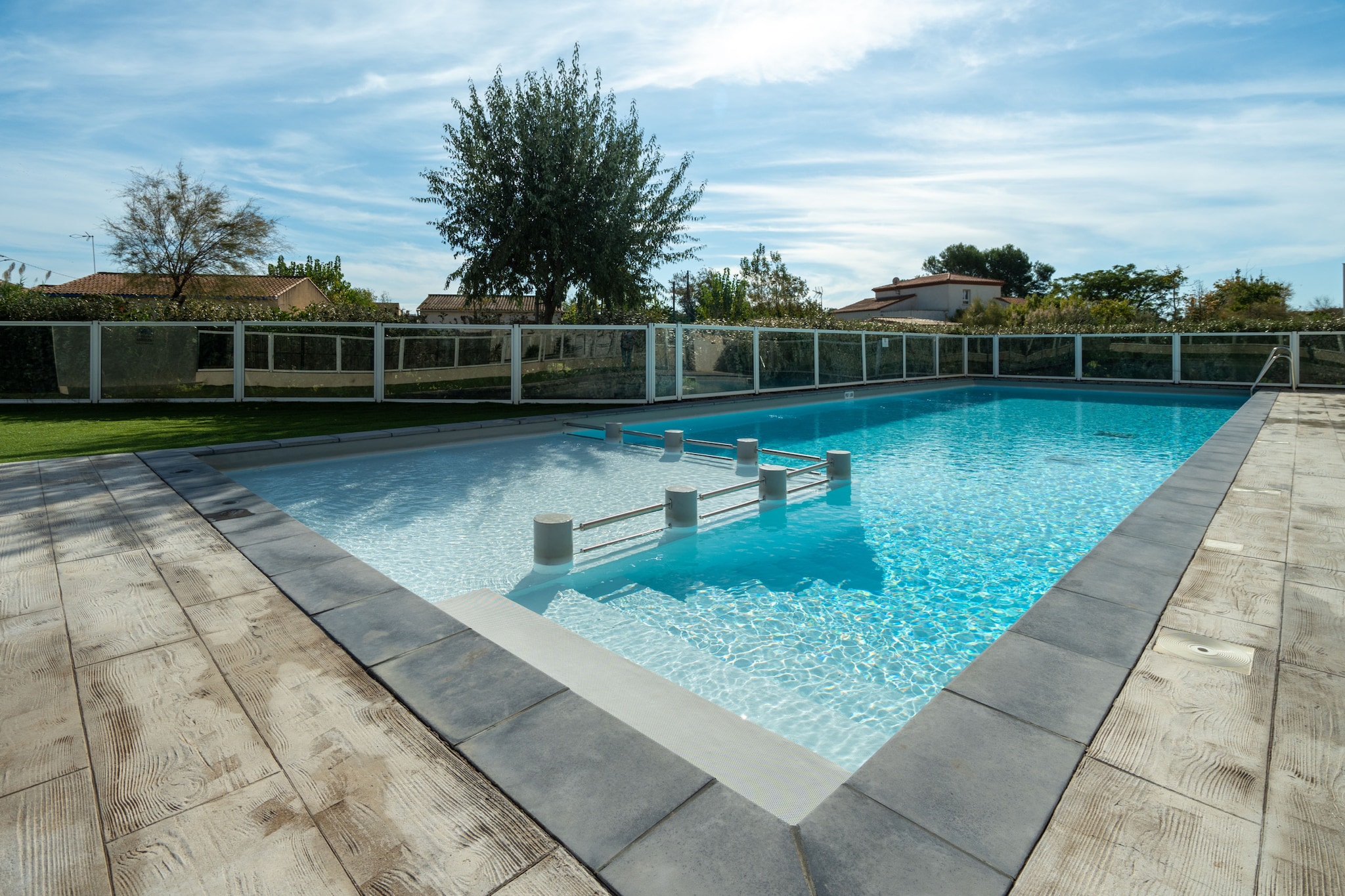 Bright Villa Stay in Sérignan