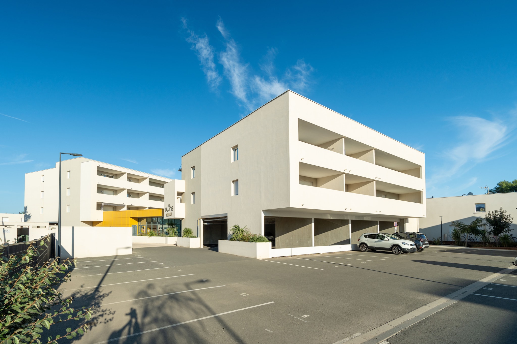 Bright Villa Stay in Sérignan