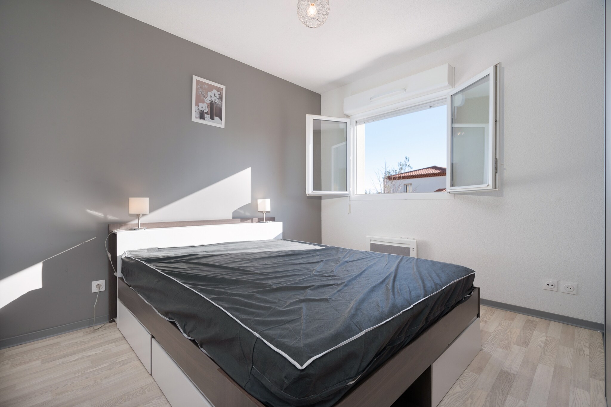 Fan, Living room(double sofa bed, TV), Kitchen(electric kettle, toaster, coffee machine, microwave, dishwasher, fridge, dishes and cutlery), bedroom(double bed), bathroom(shower), Garden Furniture , terrace, garden, parking, swimming pool(shared with other guests)