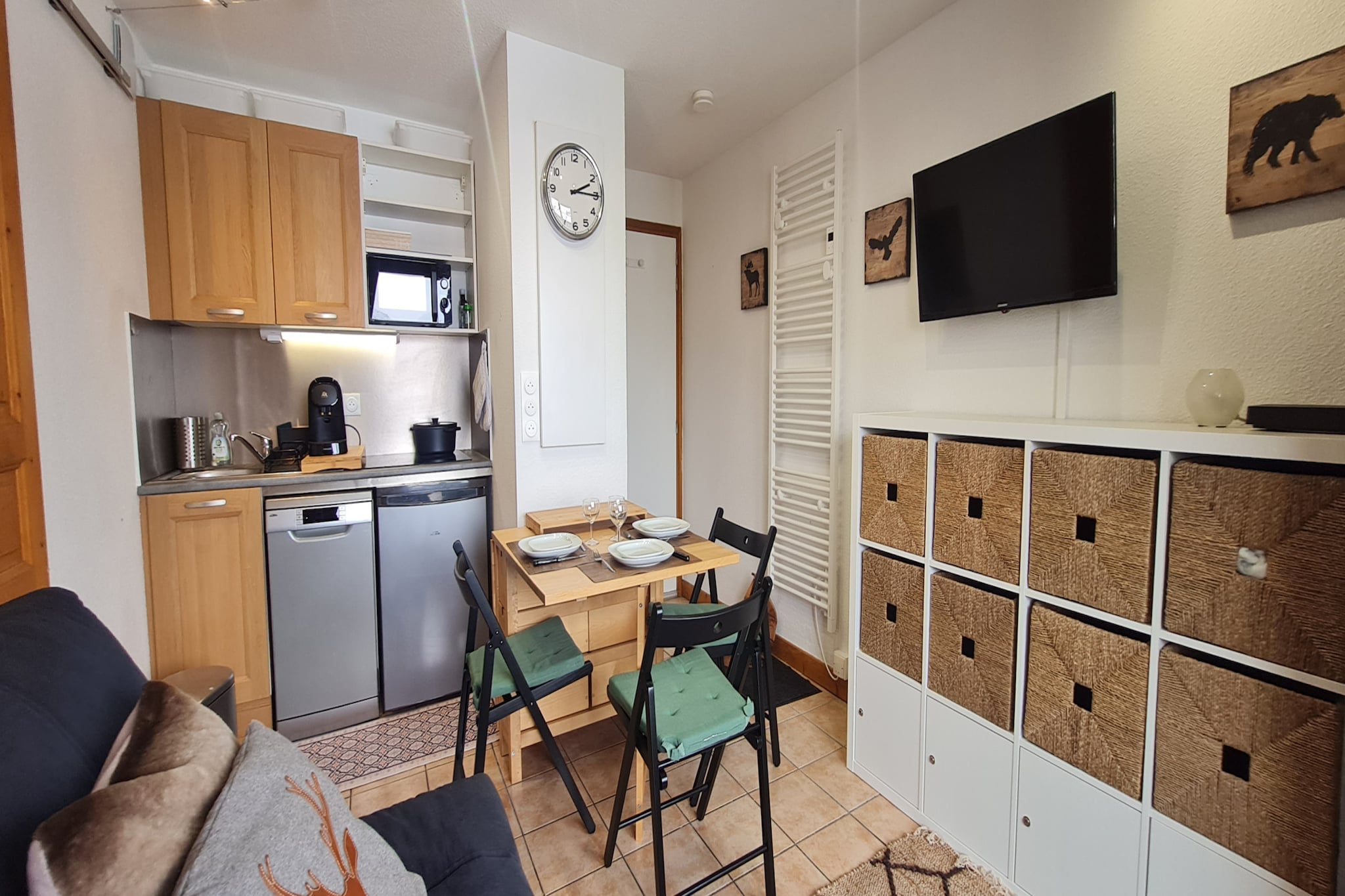 Cozy Apartment Near Ski Slopes