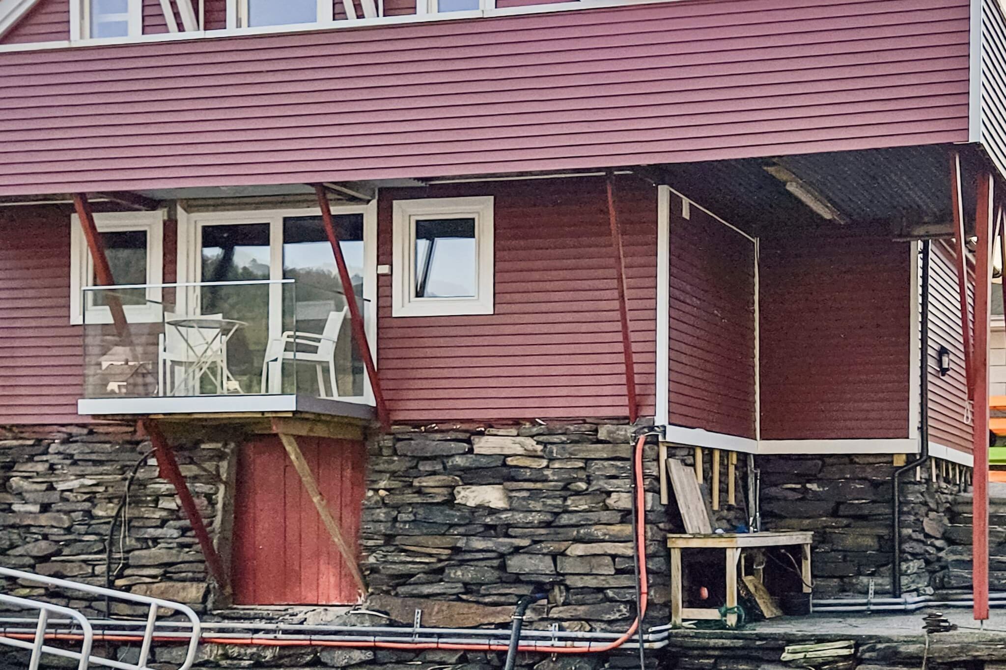 Apartment in fishermanâ€™s cabin on a beach plot close to Ã…fjorden in SÃ¸rbÃ¸vÃ¥g, a quiet and cozy village with 200 inhabitants. Linen package with towels and final cleaning is included. Smart TV with German and international channels. 2 bedrooms, each with 2 single beds that can be combined to double beds. Access to tumble dryer. Cot available. Only 100 m to beach with a rock, toilet, benches, table and barbecue. Good sea fishing and a great area for cycling or paddling on the fjord. Bicycles and kayaks for rent. Only 20 m to German- and English-speaking staff and extra freezer capacity.  Fuel on the quay and a separate covered fish filleting area with light and water outside the apartment. Great hiking opportunities in the area with over 100 marked trails and mountain hikes, including the distinctive mountain Lihesten with a great panoramic view of the landscape. The historic Kvernsteinsparken, a local open-air museum in Hyllestad, is also worth a visit. Boat shaker, anchor, fire extinguisher, chart plotter/gps/sonar and 6 fishing rod holders in all boats, unless otherwise stated. Boats for rent: â€¢ 1x 18-foot Ã˜ien 530F/Yamaha 25HP  â€¢ 2x 21-foot Ã˜ien 620F/Yamaha 70 HP  â€¢ 1x 21 foot Gemi 625CC/Tohatsu 150 HP, 8 rod holders, 90l fixed tank  â€¢ 2x 22 foot KvaernÃ¸ 660/Yamaha 150 HP, 12 rod holders, 120l fixed tank  â€¢ 1x 23-foot KvaernÃ¸ 680 HT/Yamaha 300 HP, 12 rod holders, 170l fixed tank  â€¢ 1x 24-foot KvaernÃ¸ 720/Yamaha 150 HP, 180l fixed tank, 13 rod holders  â€¢ 1x 24-foot KvaernÃ¸ 720 Yamaha 200 HP, 180l fixed tank, 16 rod holders