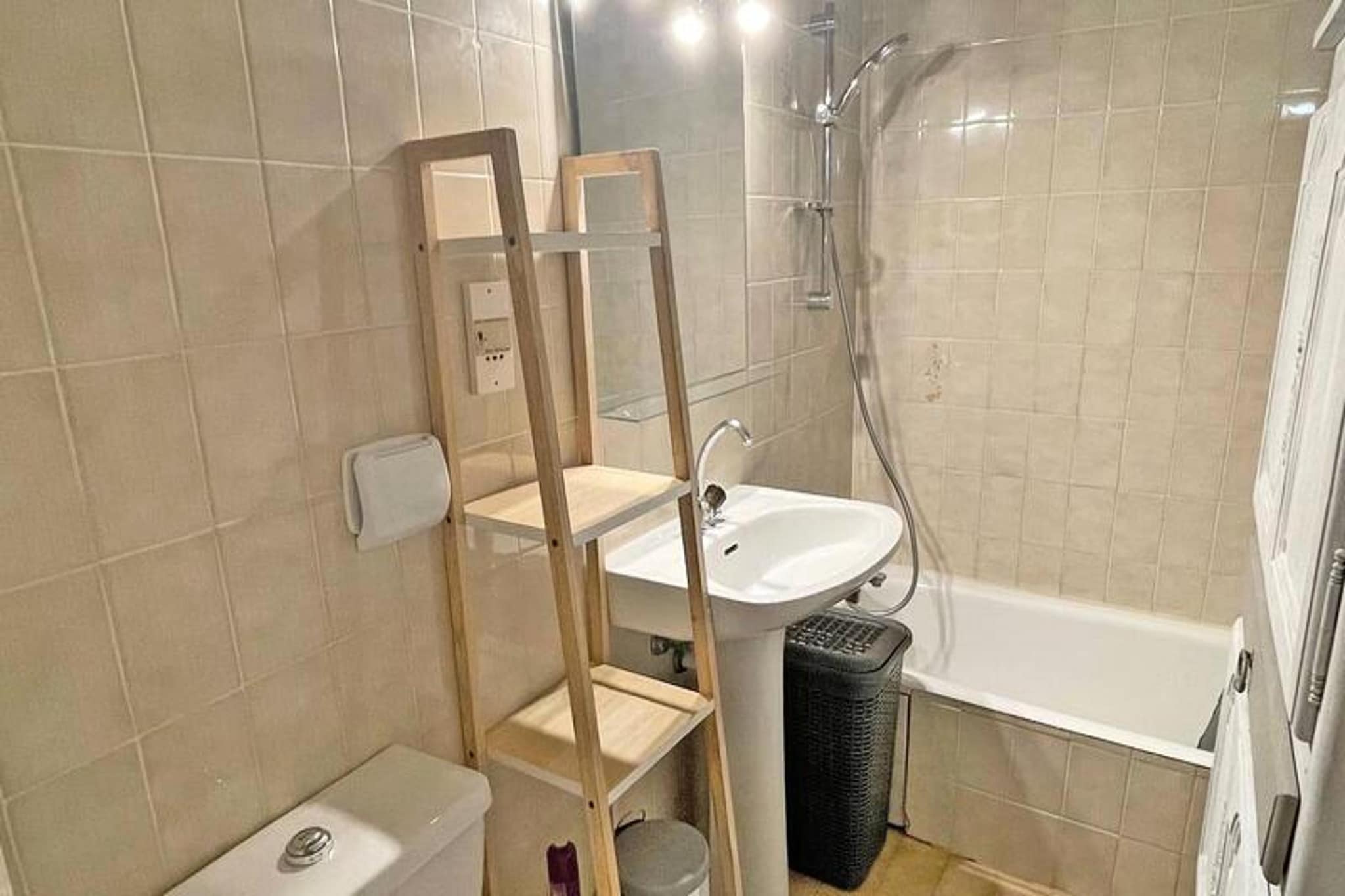 Résidence Le Clos De La Madrague-Bathroom