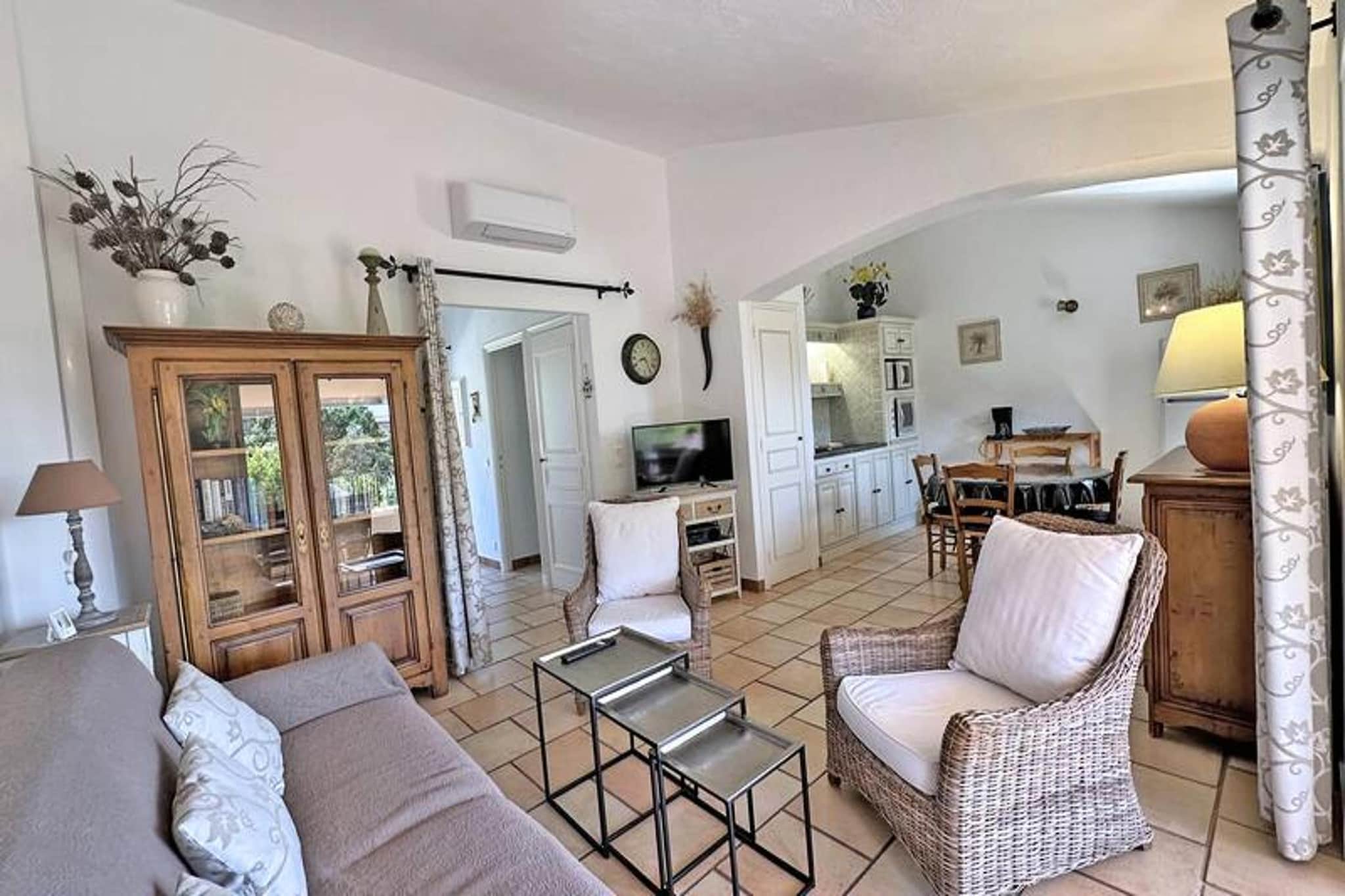 Résidence Hauts Du Sémaphore-Woonkamer