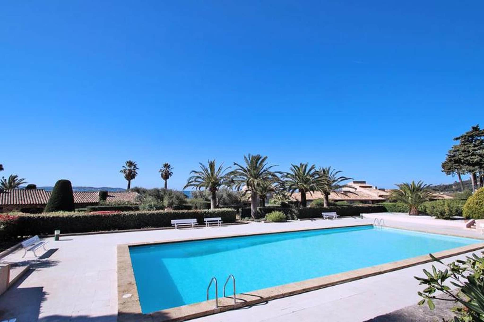 This charming 3-bedroom apartment is designed to accommodate up to 6 guests. It features two air-conditioned bedrooms, one with a double bed and stunning sea views, and the second with either two single beds or a double bed, also with a sea view. The third bedroom is located on a mezzanine with additional sleeping space. The apartment includes a well-equipped kitchen, a comfortable living room with a TV, and a spacious 8m² terrace overlooking the sea. Pets are not allowed, and Wi-Fi is provided throughout the apartment.

The apartment enjoys a prime location just 100 meters from the beach, with direct access available from May to October. The city center is 1.2 km away, offering a variety of shops, cafes, and restaurants. The nearby market, only 1 km from the apartment, allows guests to explore local produce and specialties. The residence also features a collective swimming pool, open from May to October, for guests to enjoy during their stay.

The apartment offers two modern shower rooms, one of which includes a walk-in shower, a sink, and a WC, with an additional separate WC for convenience. The fully equipped kitchen includes a fridge/freezer, ceramic hob, coffee machine, kettle, oven, microwave, toaster, and dishwasher. Additionally, the apartment includes private parking spaces and air conditioning for added comfort.

