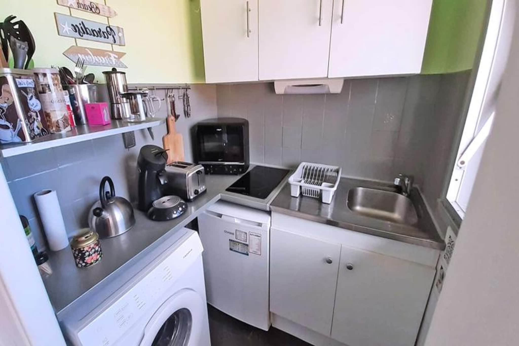 Résidence Le Grand Large-Kitchen