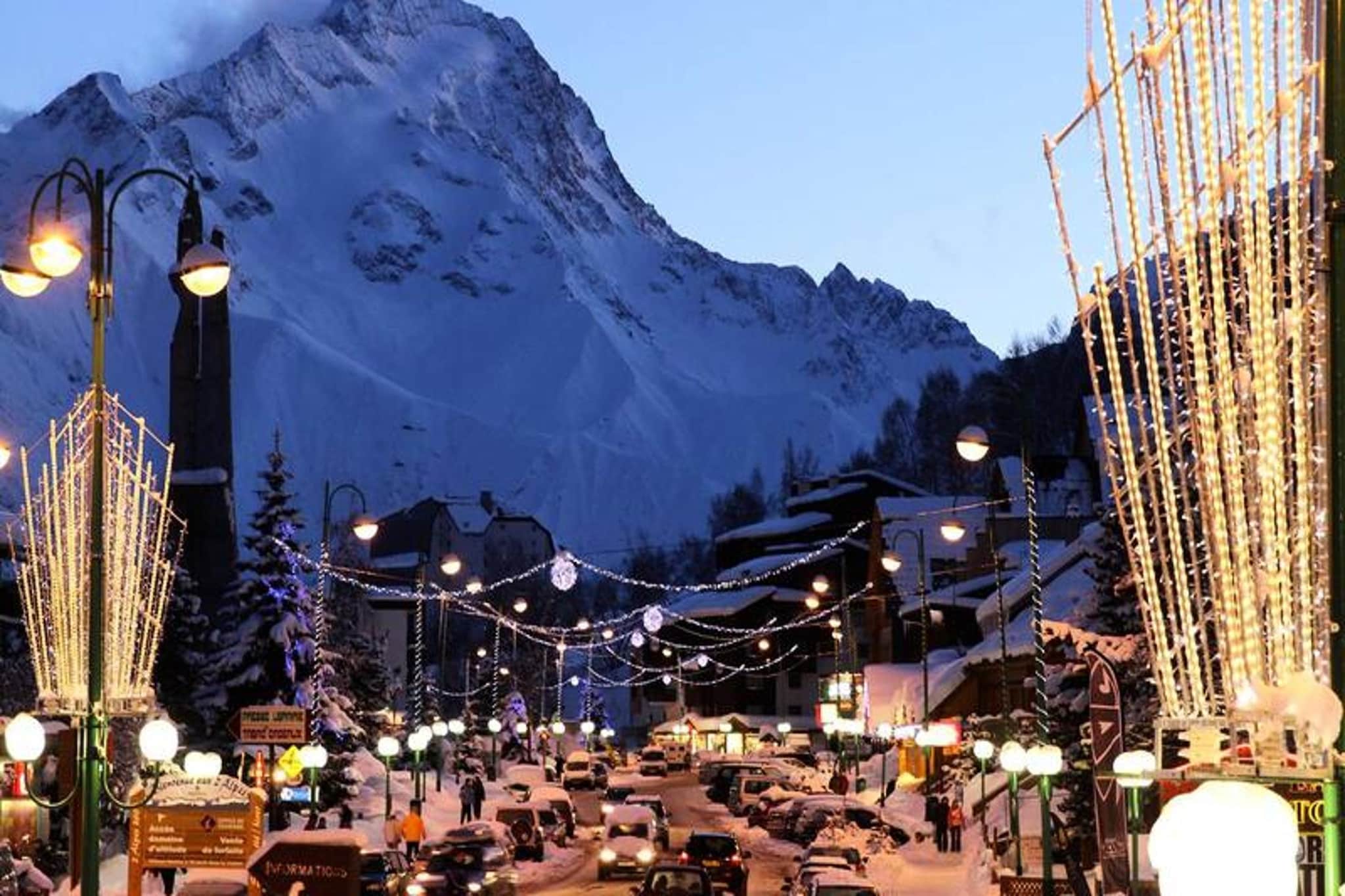 Apartment in Les 2 Alpes near Ski Slopes