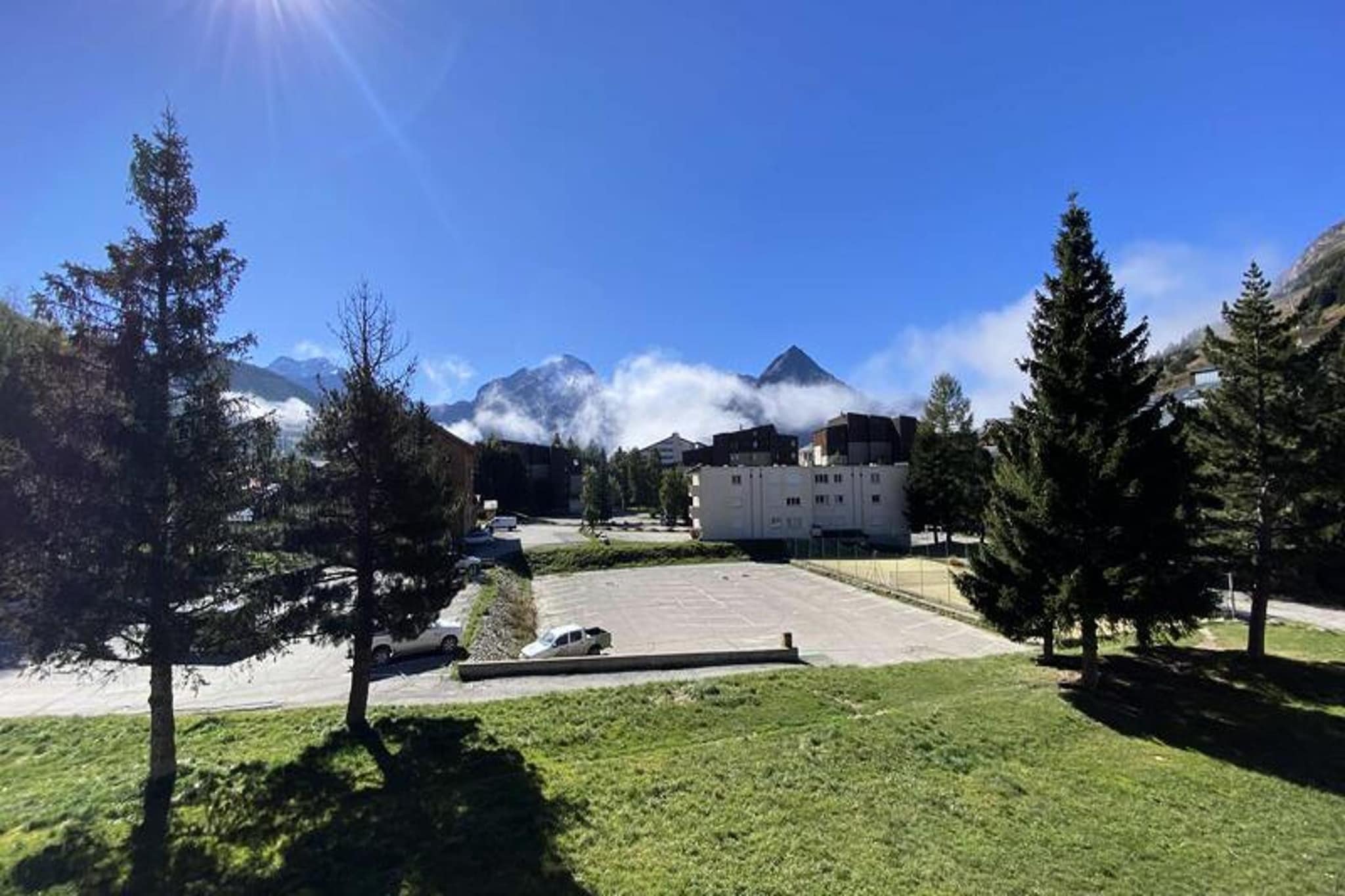 Apartment in Les 2 Alpes near Ski Lifts