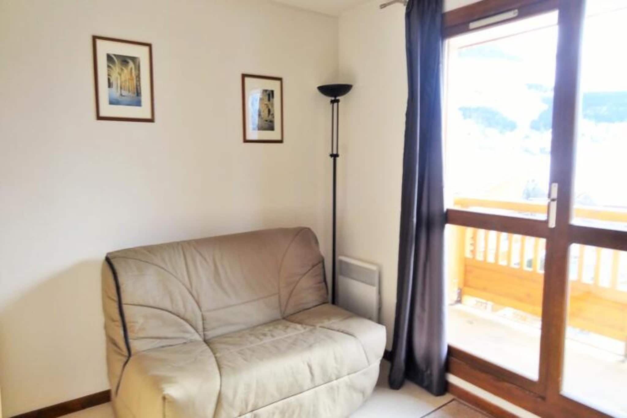 Studio for 4 People