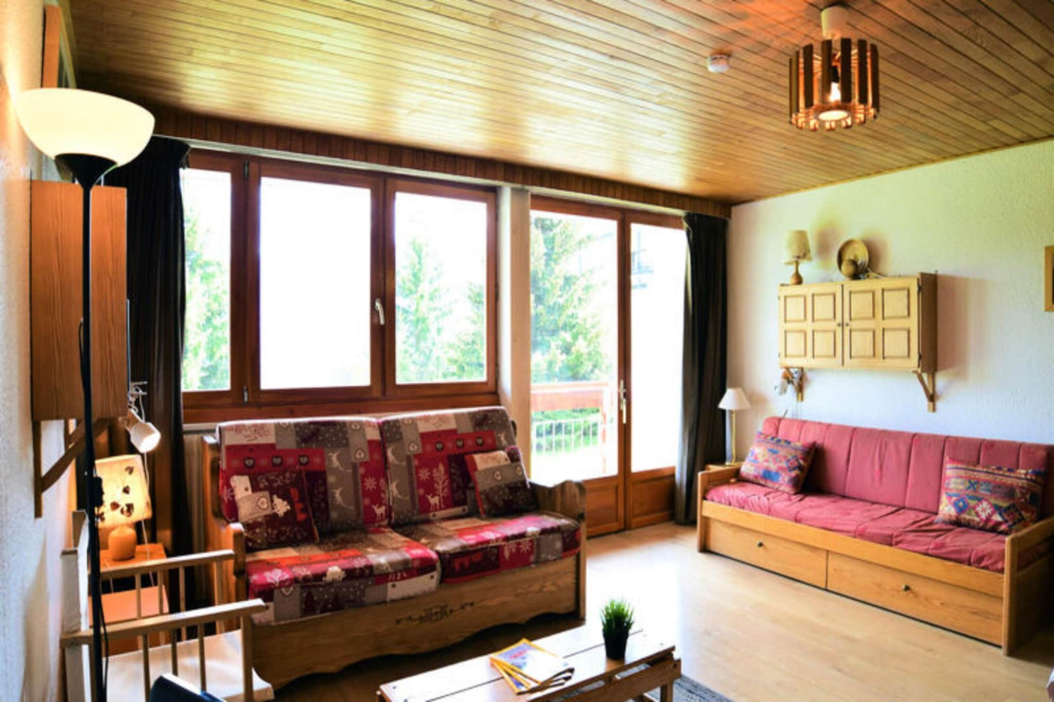 Studio for 5 People