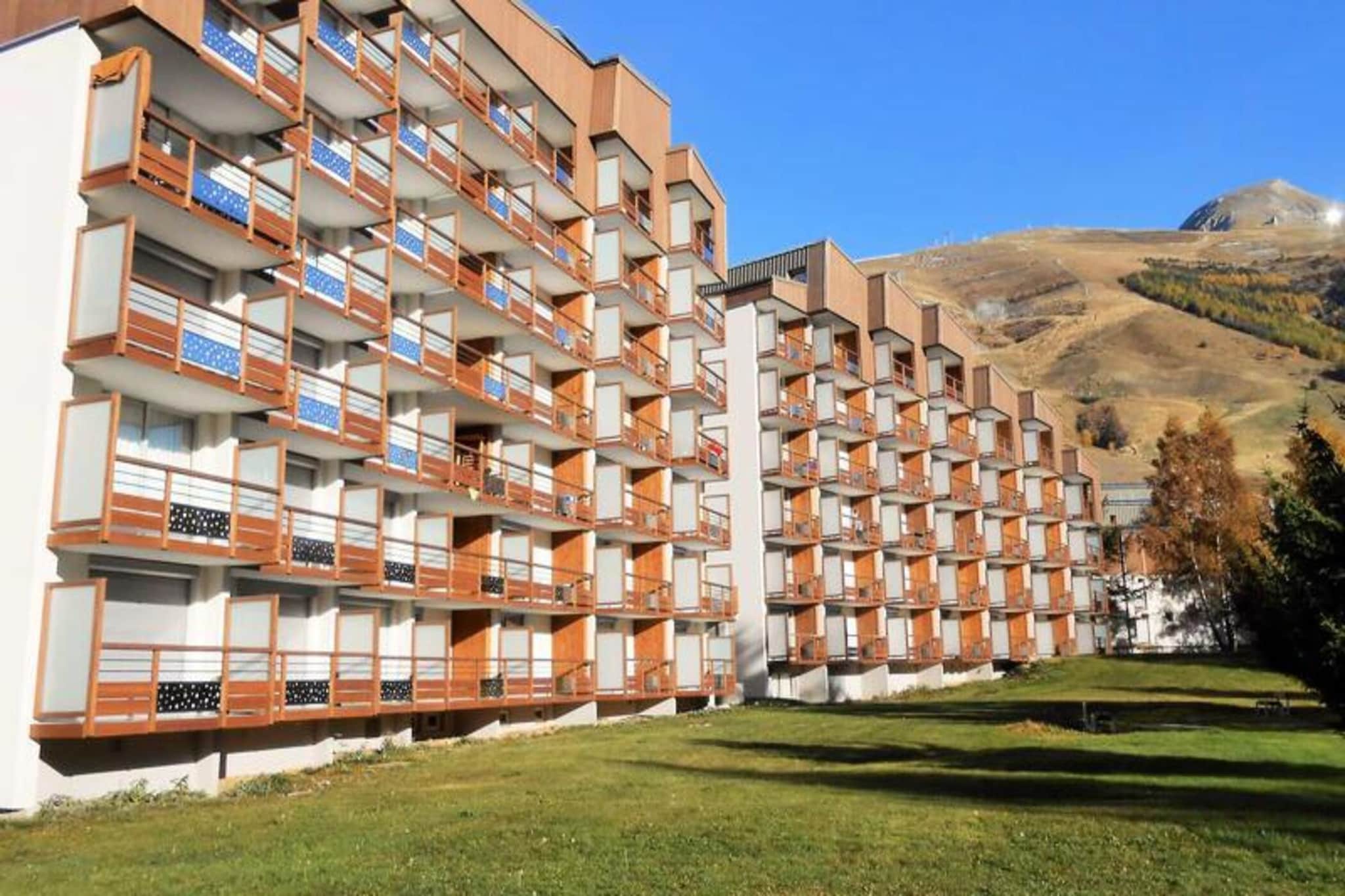 Residence Cote Brune V for 4 people
