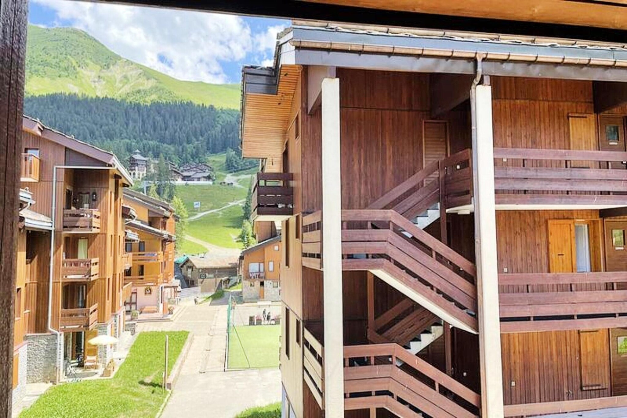 Apartment in Mottet at the Foot of the Slopes