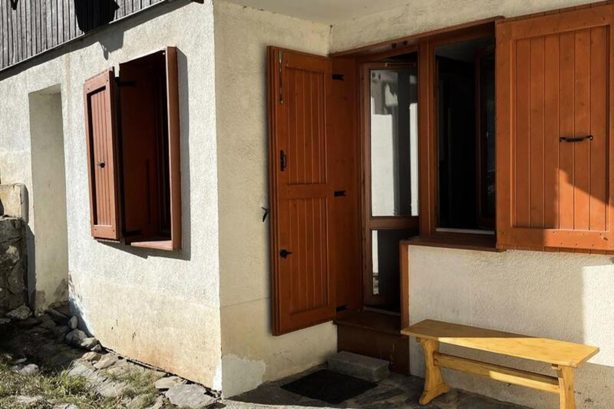 Studio for 4 People